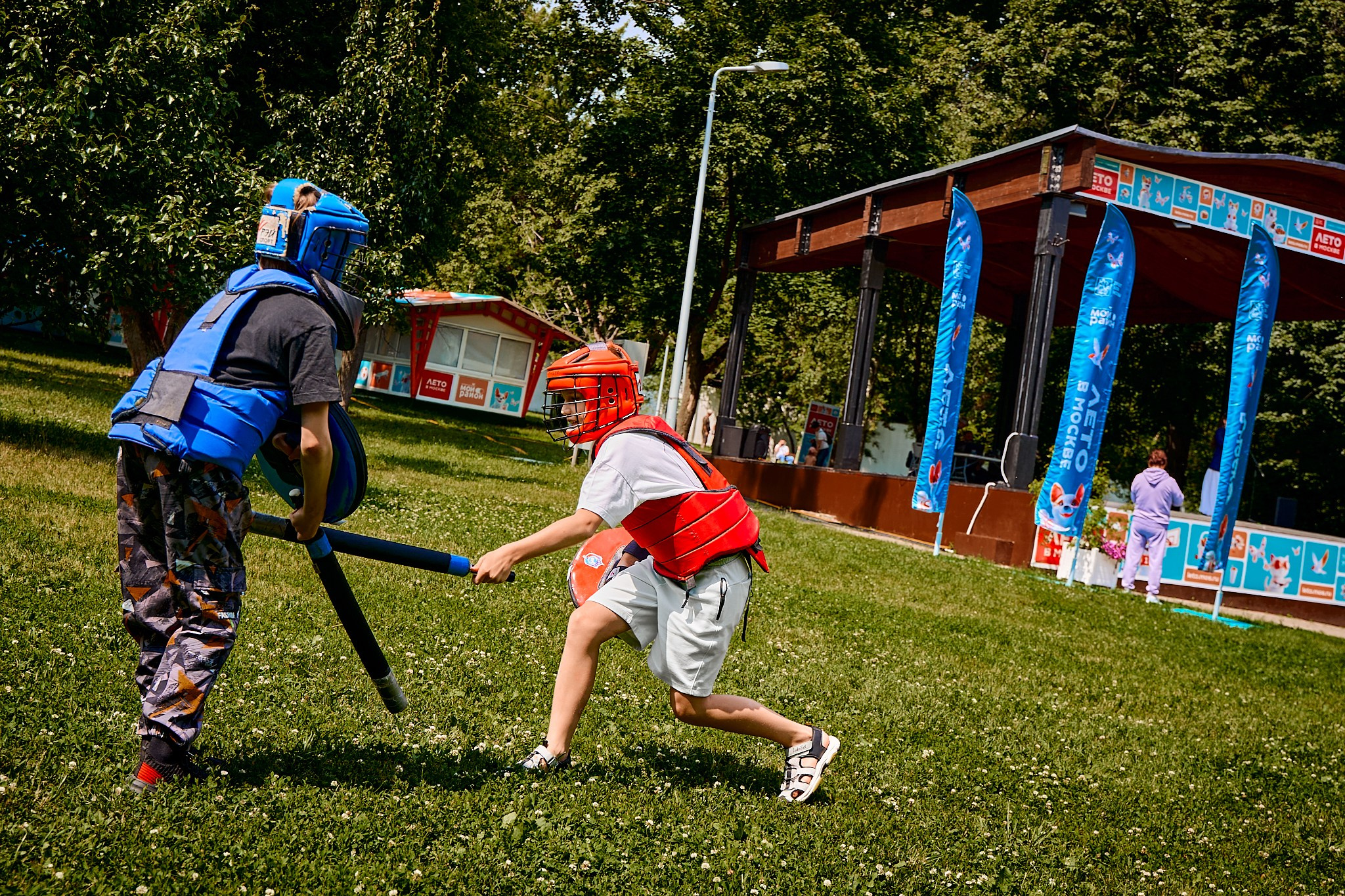 Лето в Москве: день России. Фотограф в Москве Анастасия Баева
