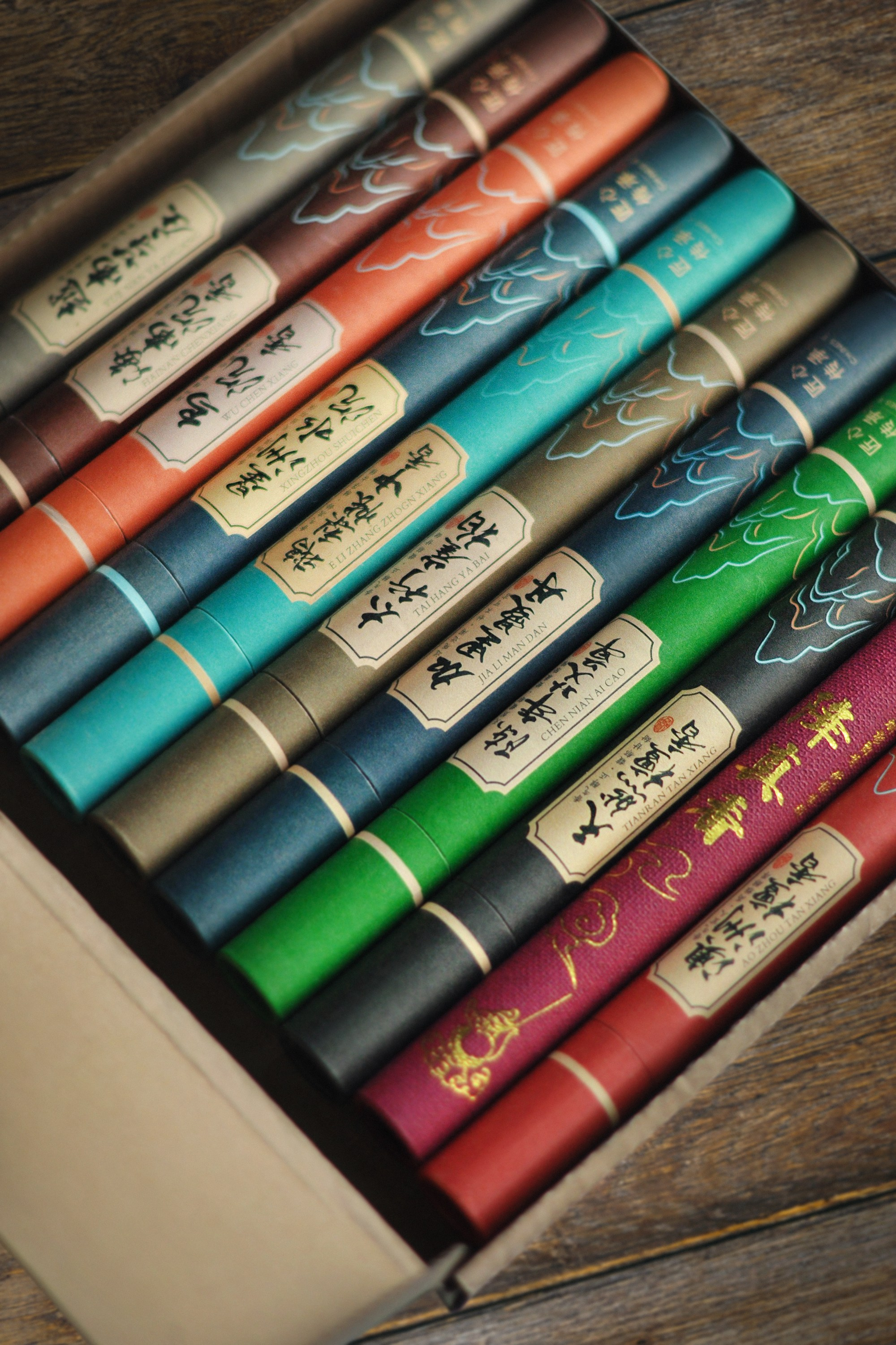 Китайские и индийские благовония. Фотограф и художник Kerry Moore