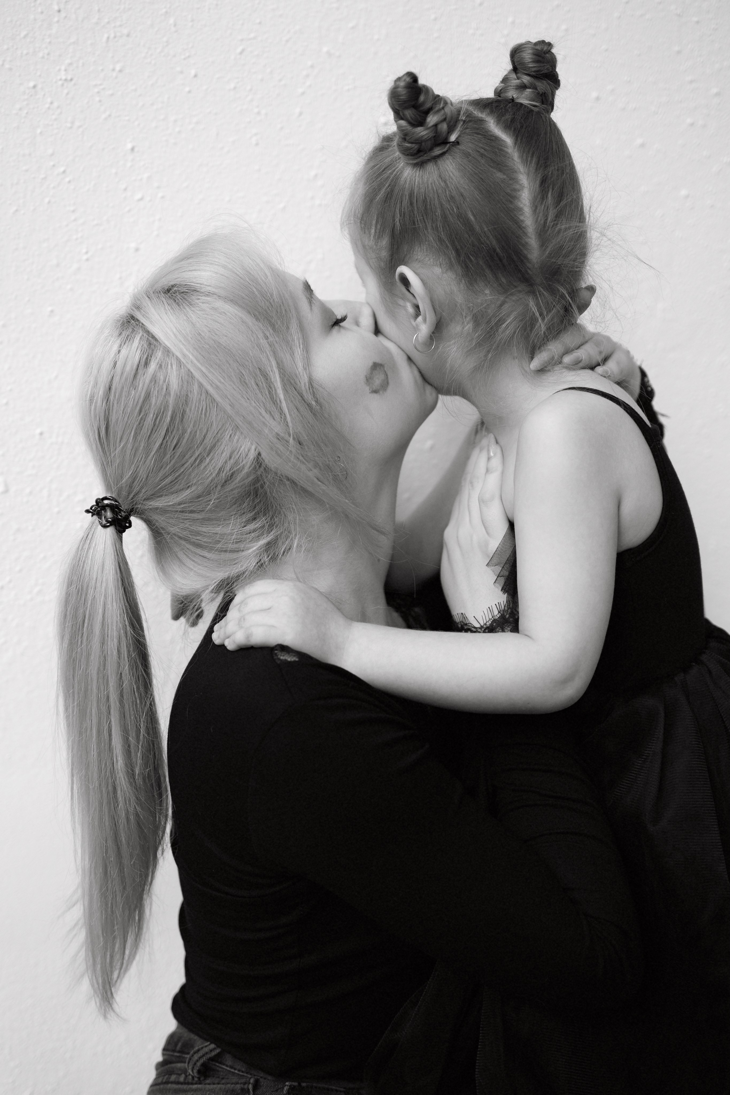 Настя и Ариша. Семейный фотограф Надежда Каримова | Иркутск Байкал Аршан