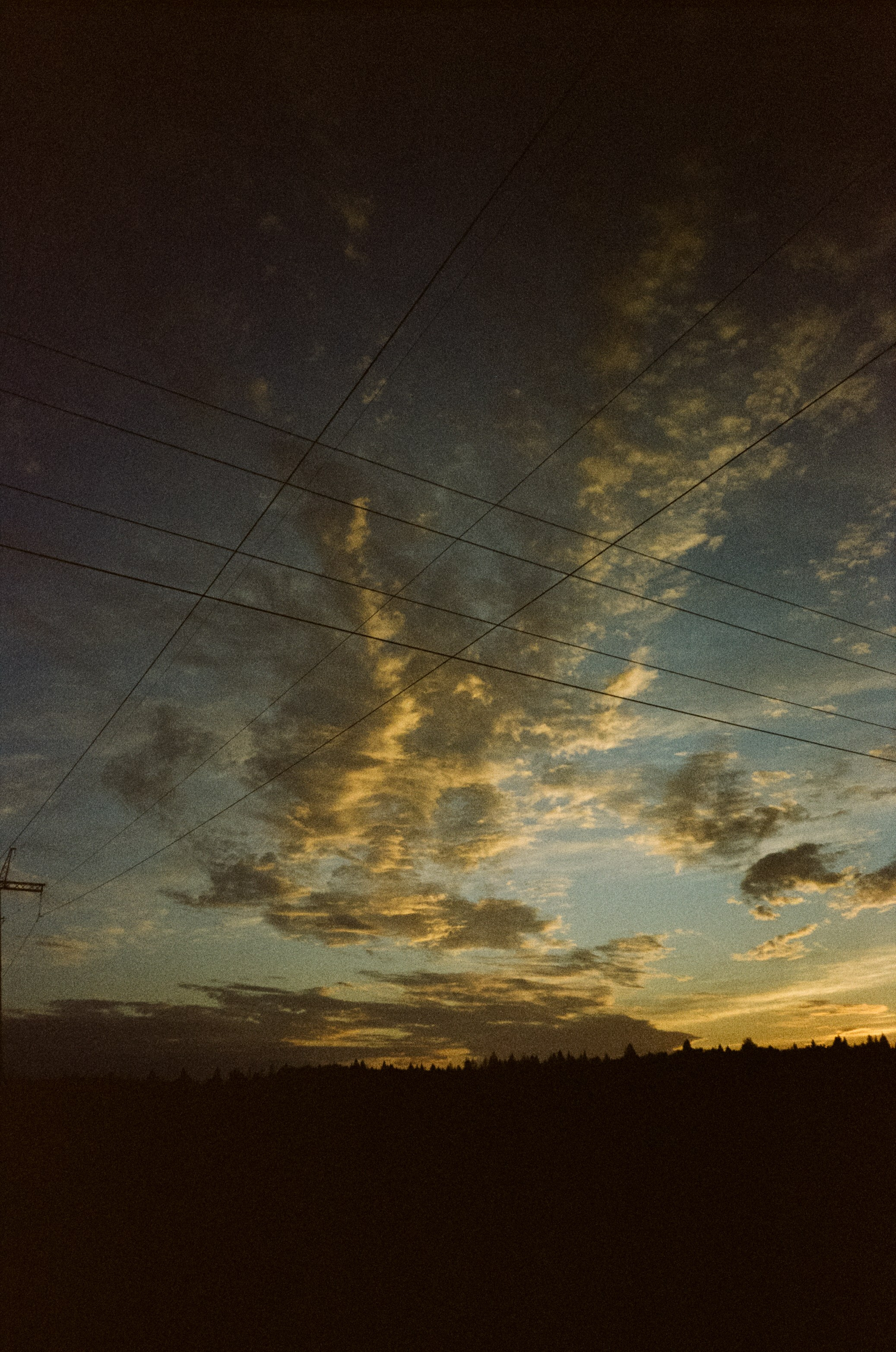 Ricoh MF-1 / Fujifilm X-tra 400 (просрочка) / Закат в Котово