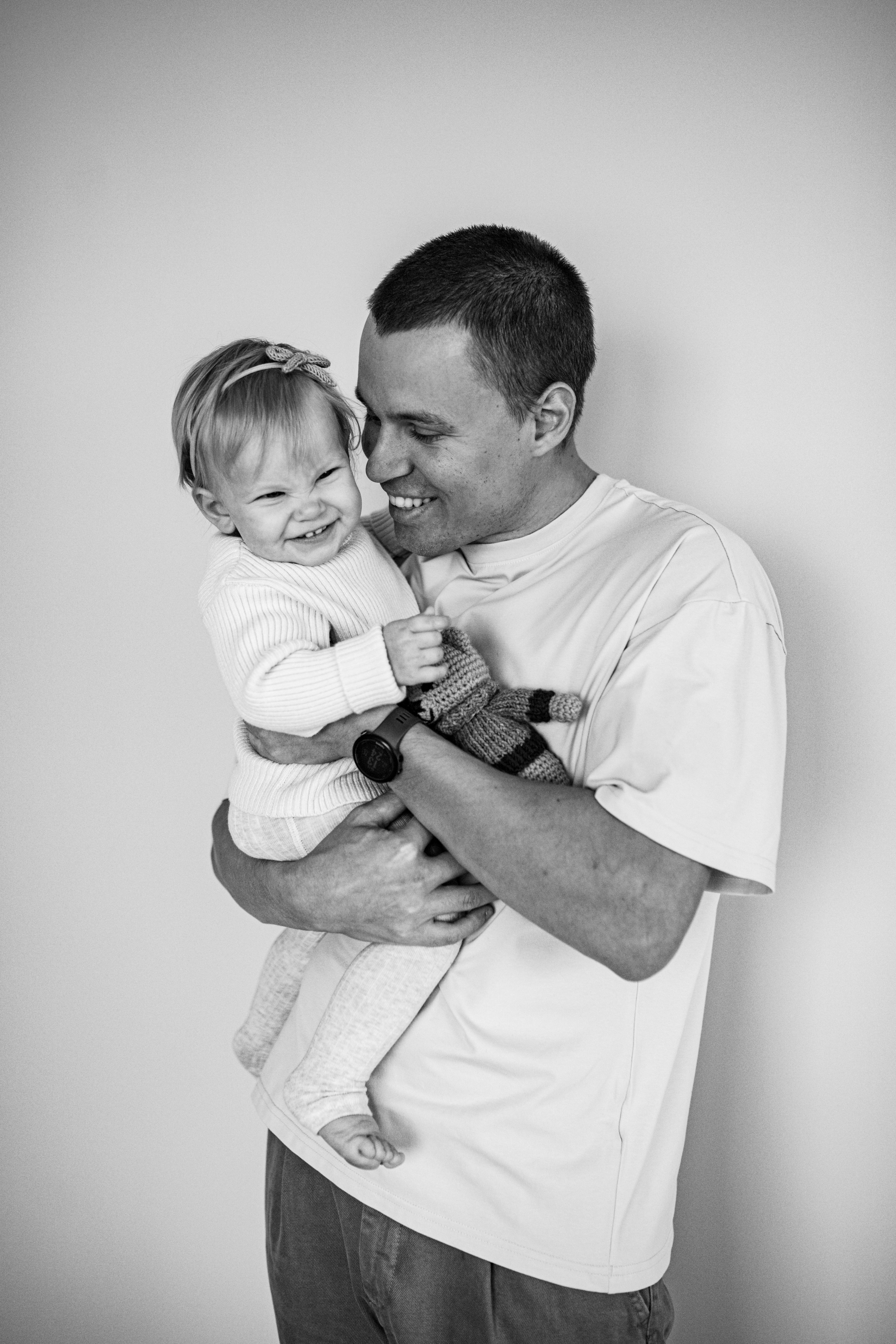 Ксюша (домашняя история). Семейный и детский фотограф Минск, Беларусь