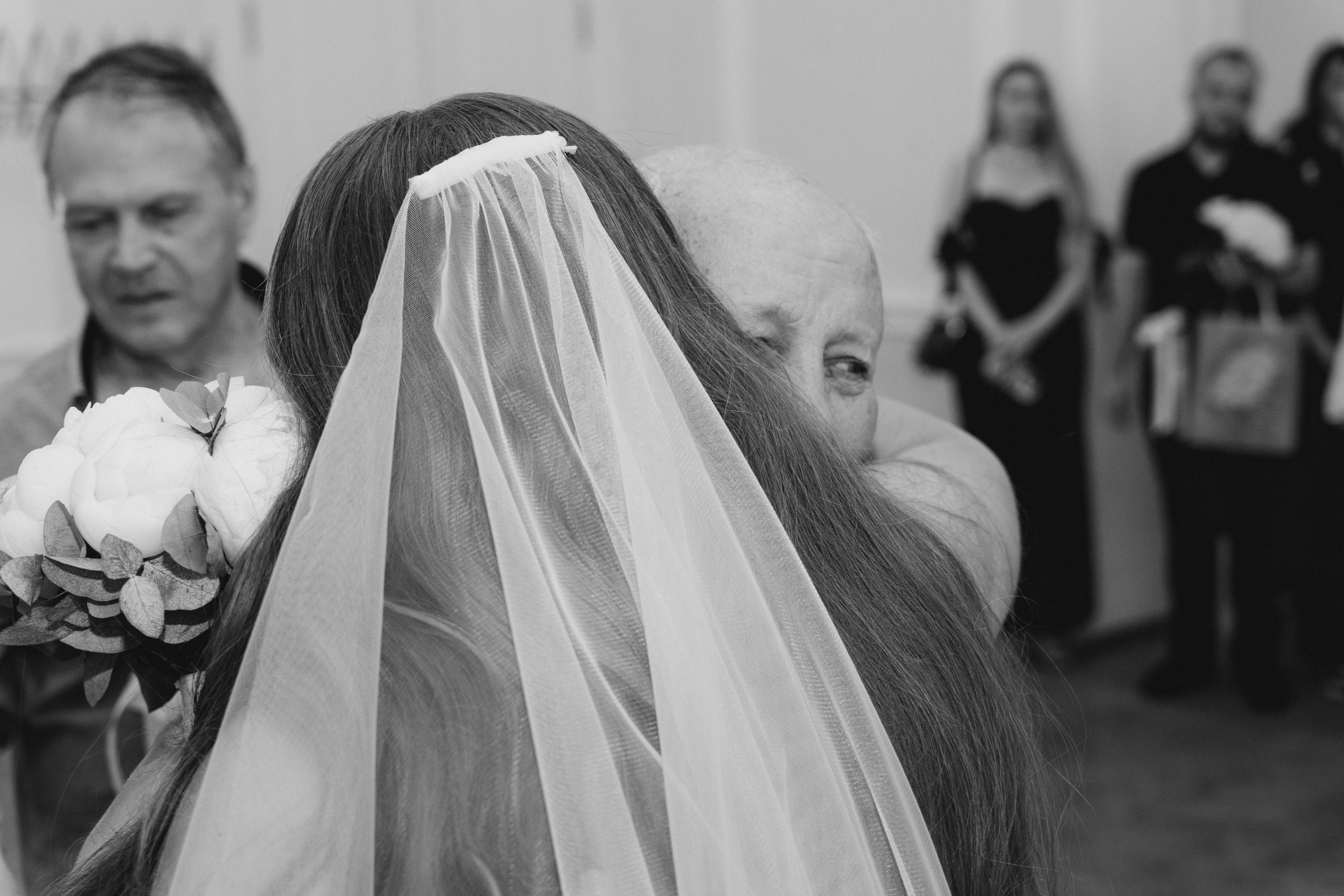 Свадьба Анастасии и Евгения, Картинная галерея, прогулка в лесу. Ресторан «Хлеб и Винотека». Свадебный фотограф в Тамбове Павел Четвертков