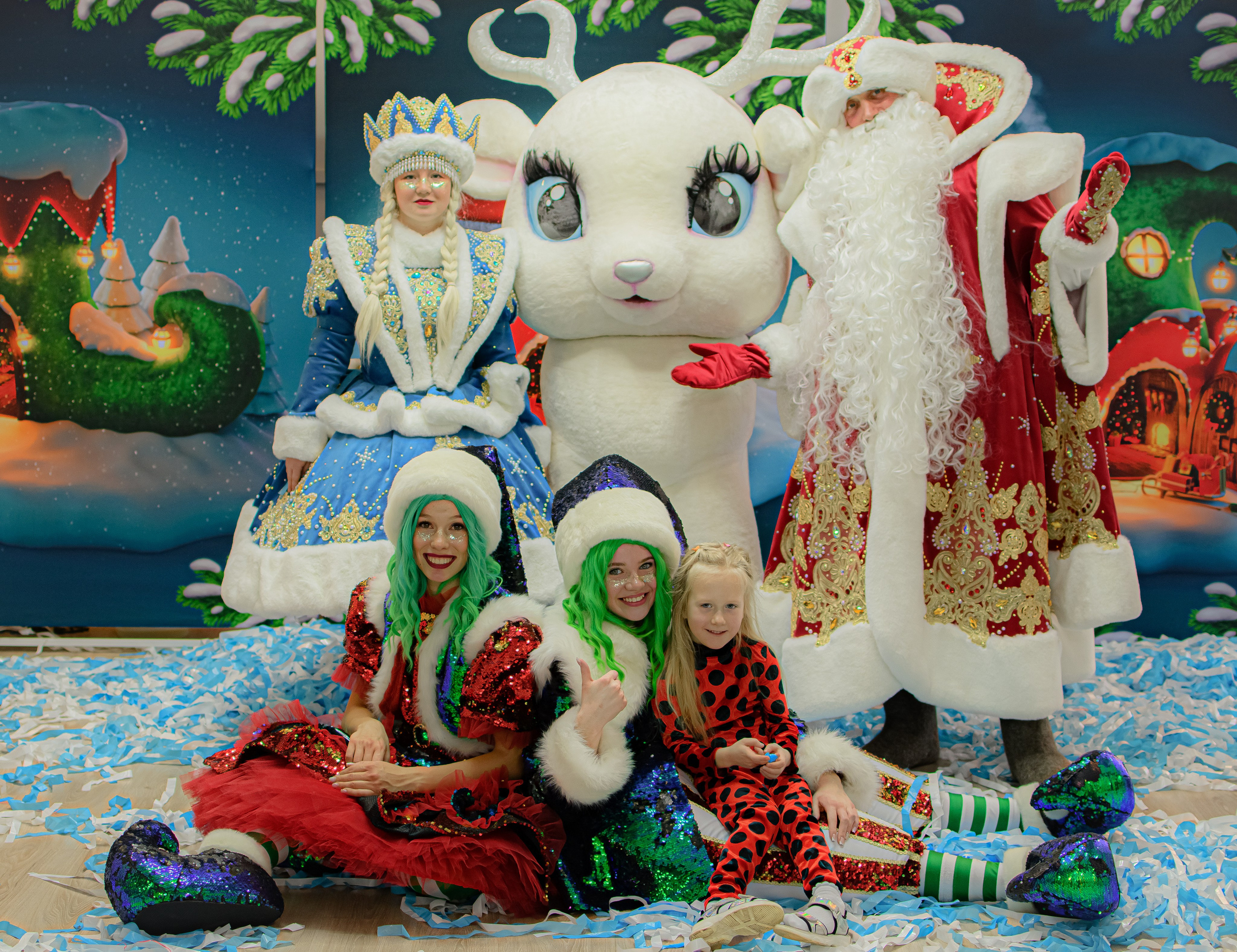 HAPPY NEW YEAR. Photokarish