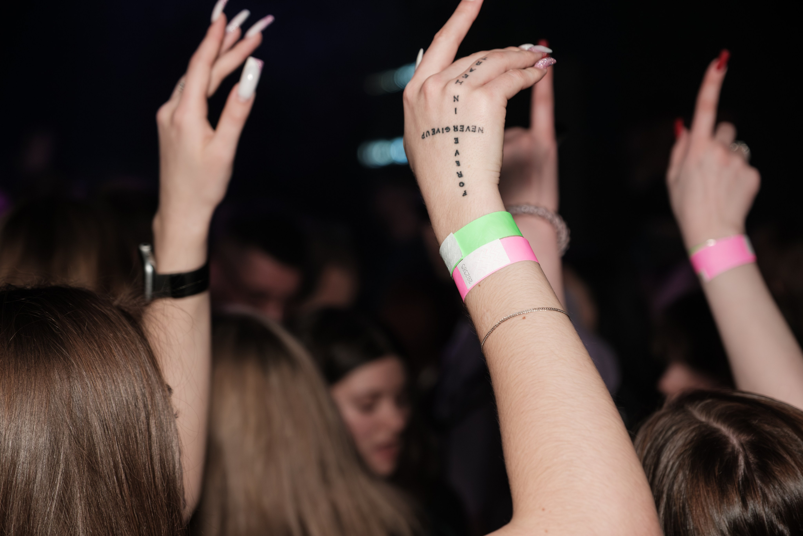 Вечеринка в клубе «Сова». Концерт группы «Инфинити». Профессиональный фотограф в Москве и МО Денис Кулешов