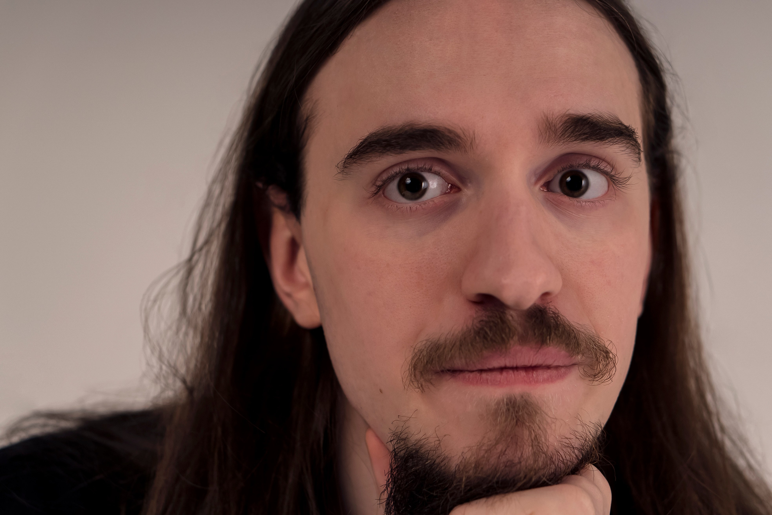 Родион. Портрет. Главная