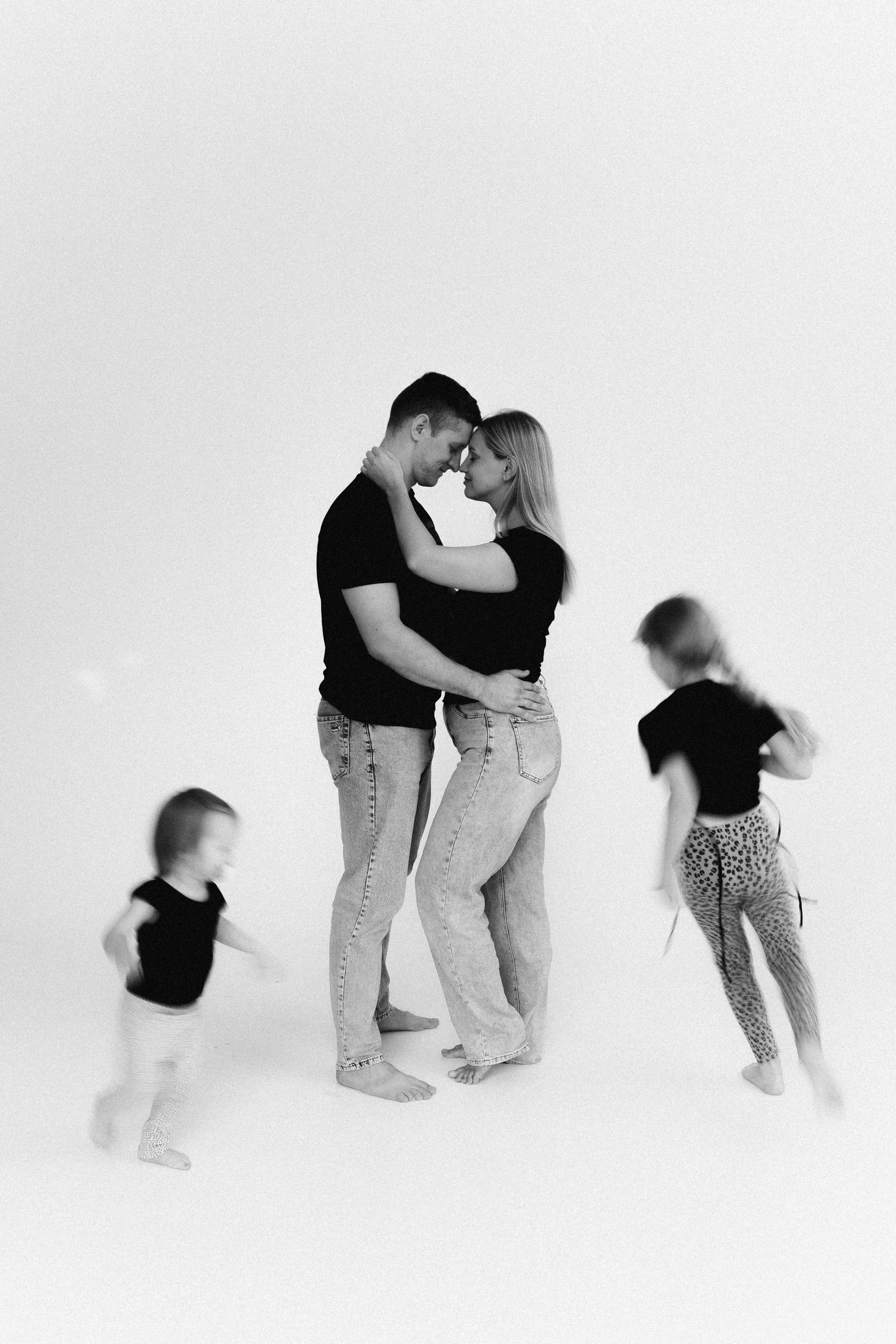 1 — минимализм. Семейный фотограф в Краснодаре Храмова Анна