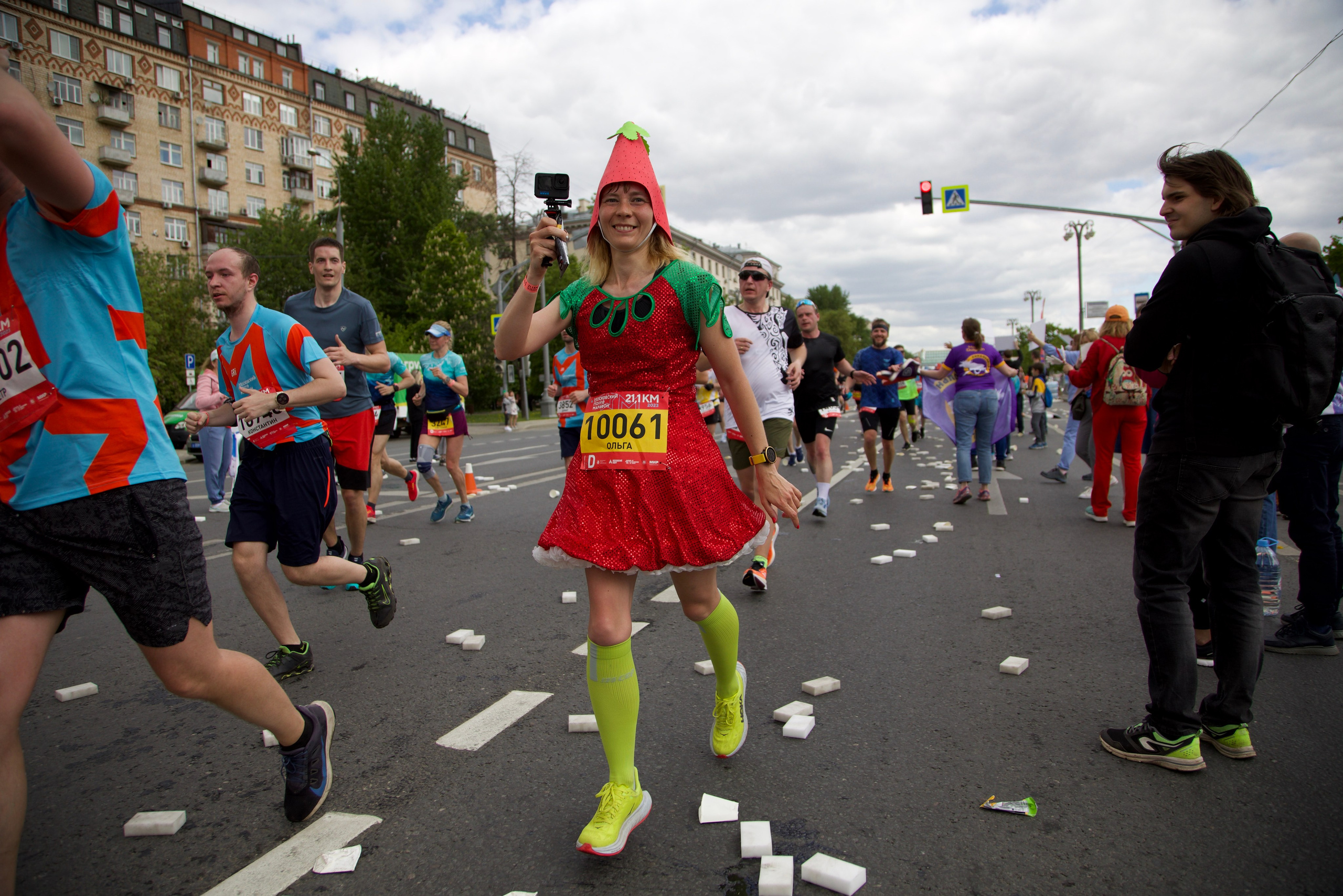 Московский полумарафон, 14 мая 2023 года. Фотограф Сергей Ловкий