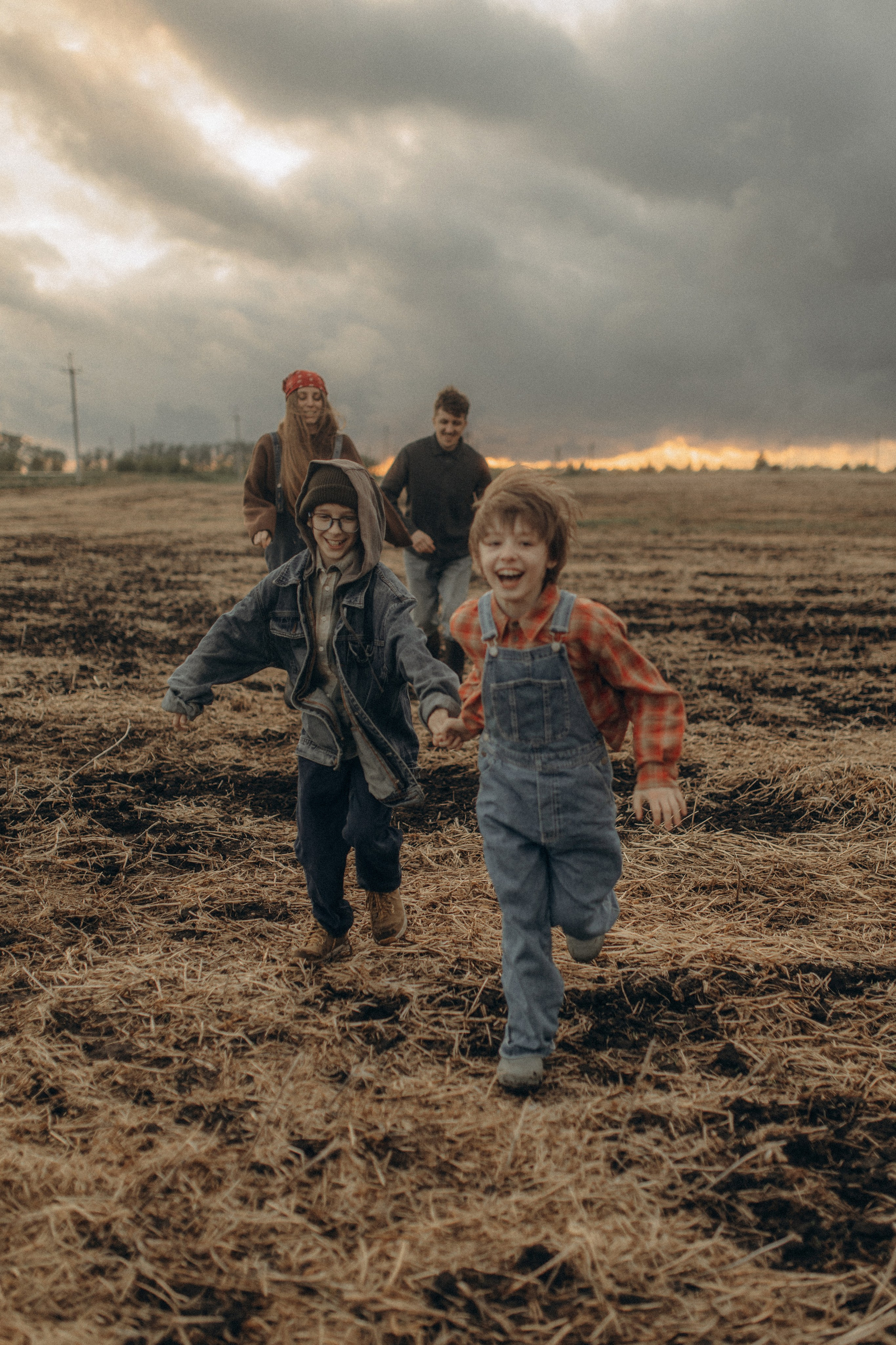 Семейная фотосессия на ферме. Семейный и свадебный фотограф в Новосибирске/Бийске Екатерина Логинова