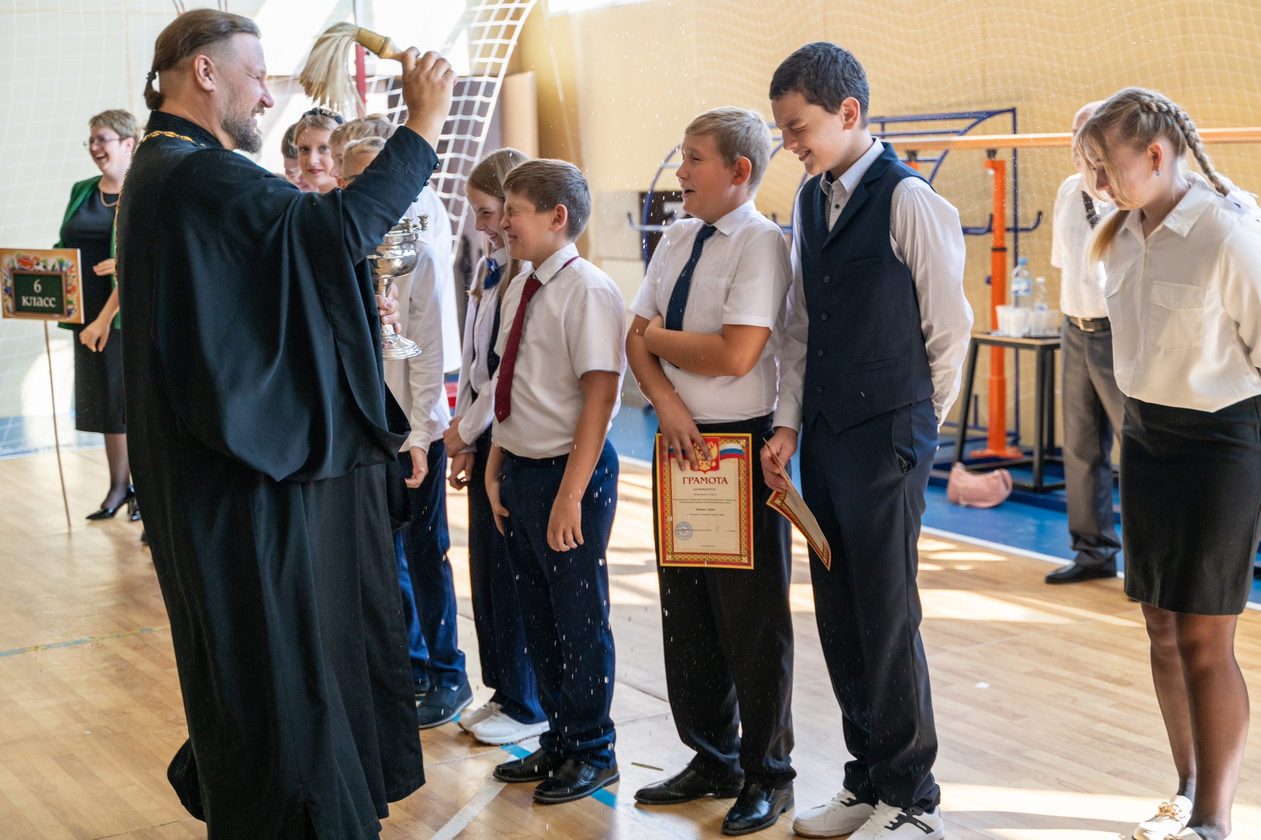 1 Сентября газопроводская школа 11 класс. Фотограф самых запоминающихся моментов Вашей жизни