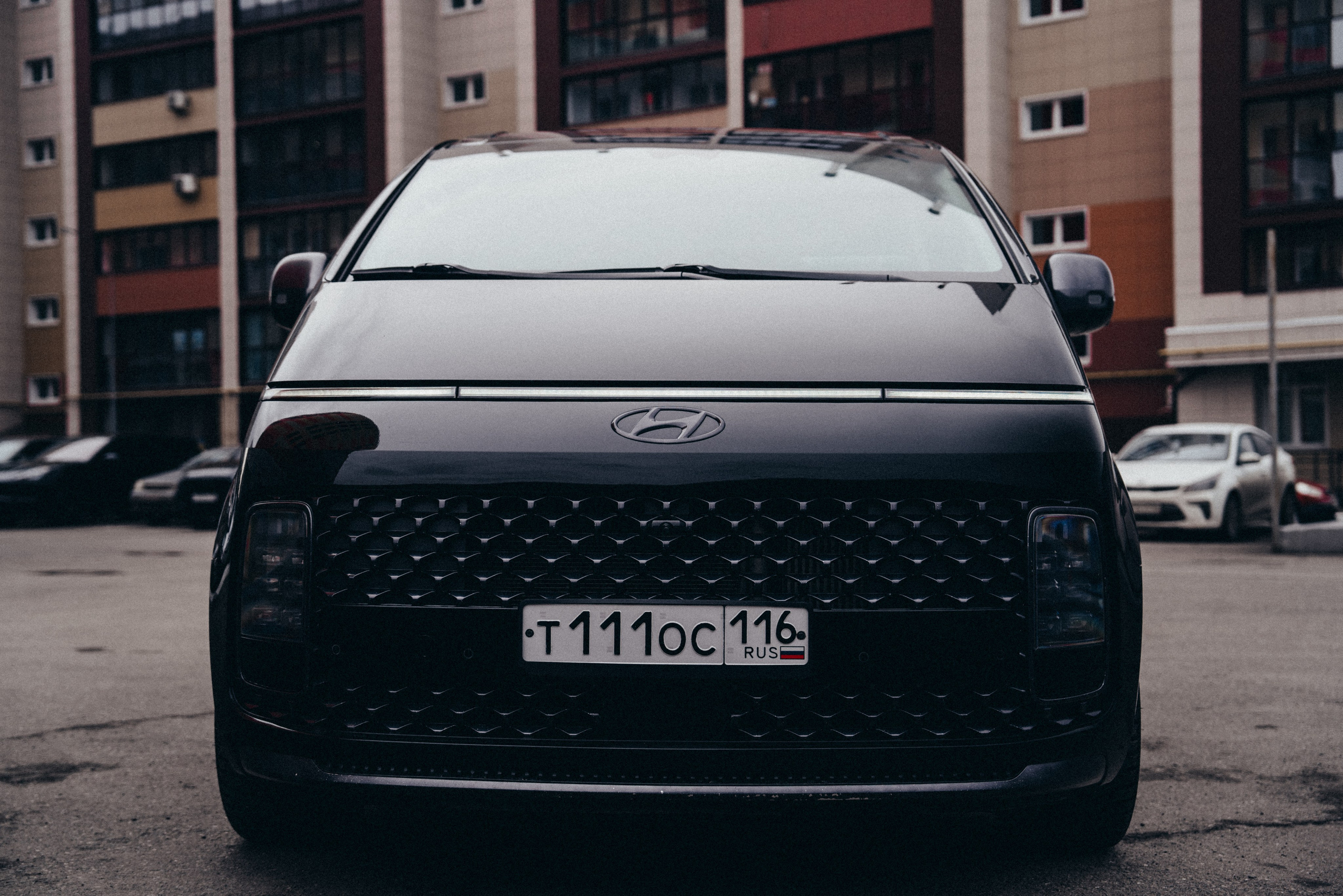 Hyundai Staria. Идеальные портреты для соцсетей — Фотограф Ленар