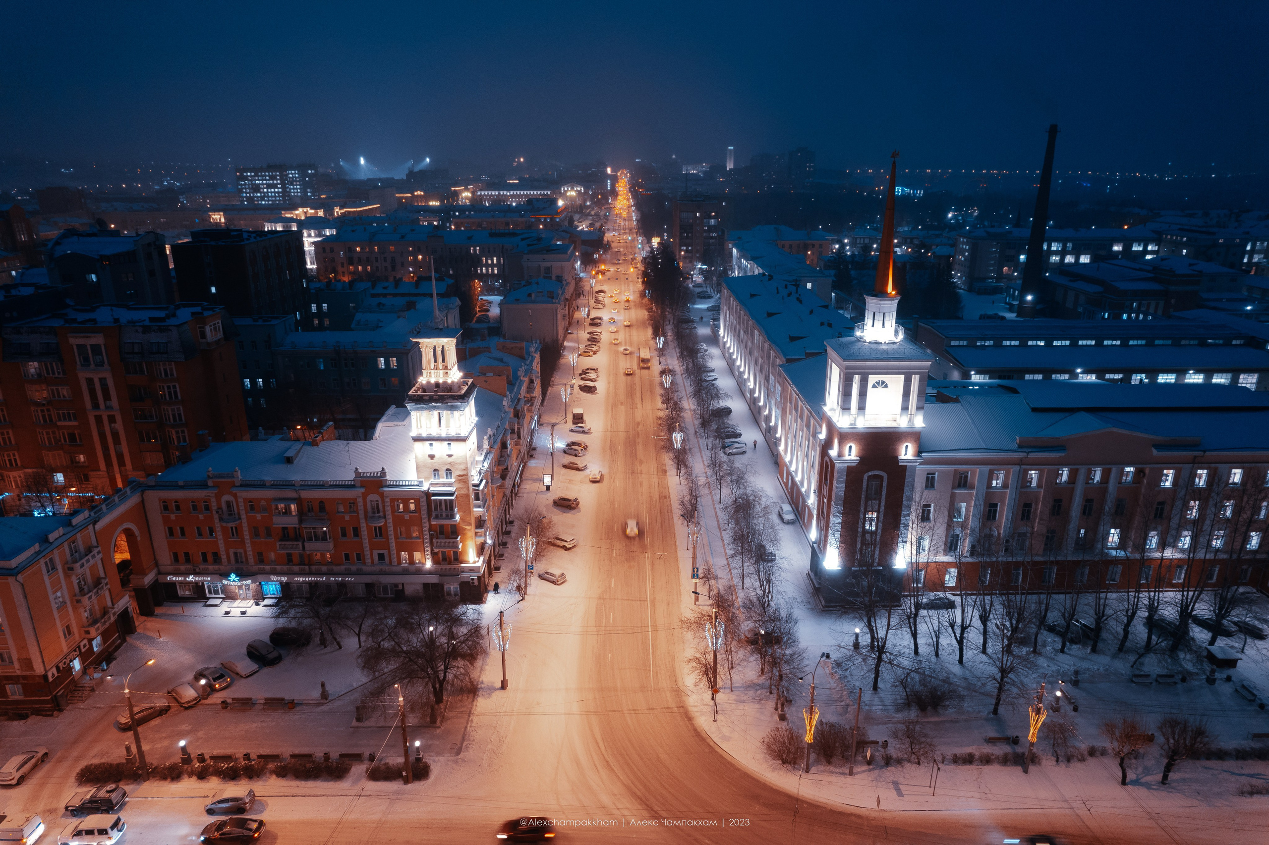 Городской пейзаж | Стрит. Репортажный фотограф Красноярск Алекс Чампакхам
