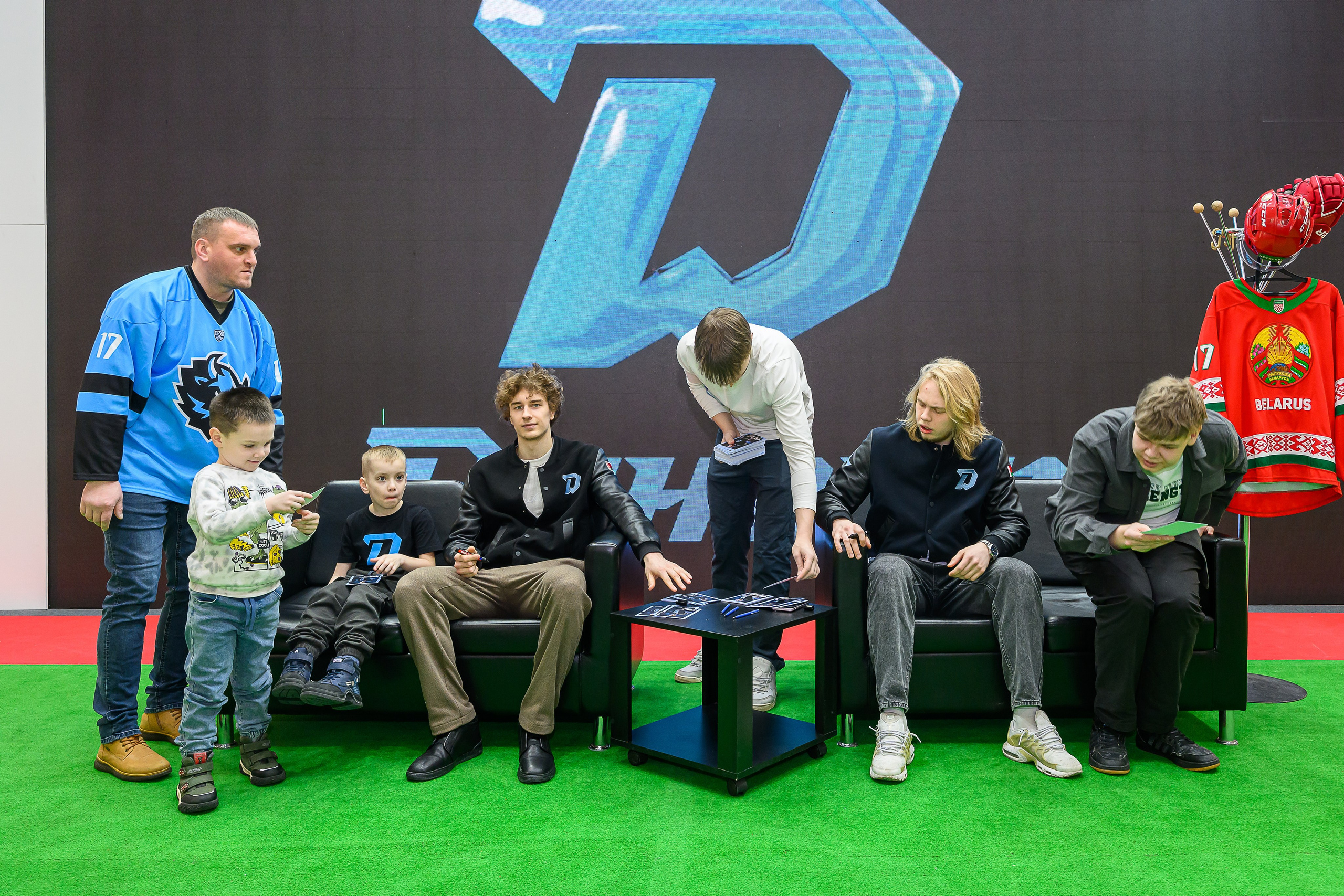 @hcdinamo.by. Фотоуслуги, услуги фотографа, фотографирование важных событий