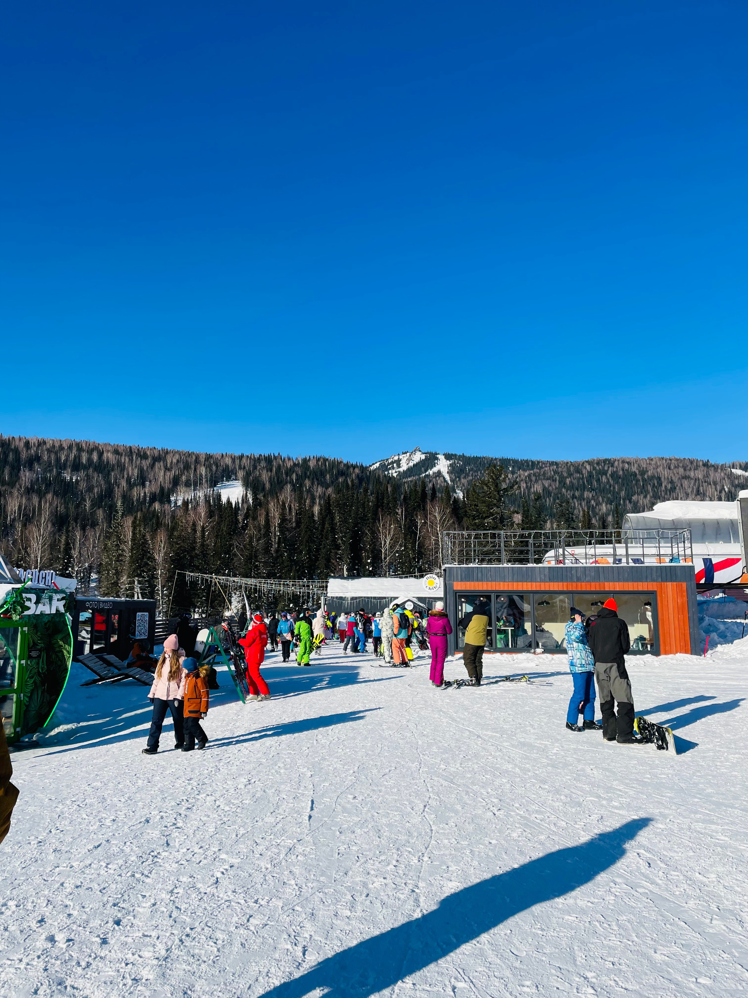 Snow camp. Шерегеш. Уникальные экспедиции — LUCKY CLAN