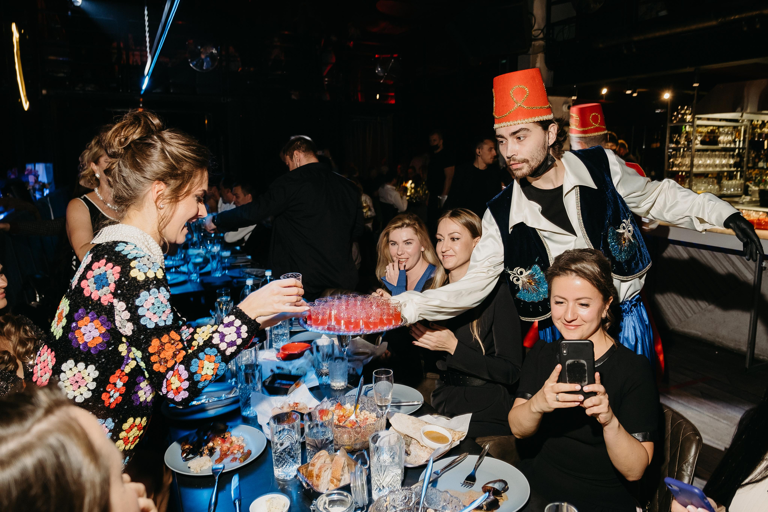 Жаркий день рождения в Балагане. Свадебный фотограф в Москве