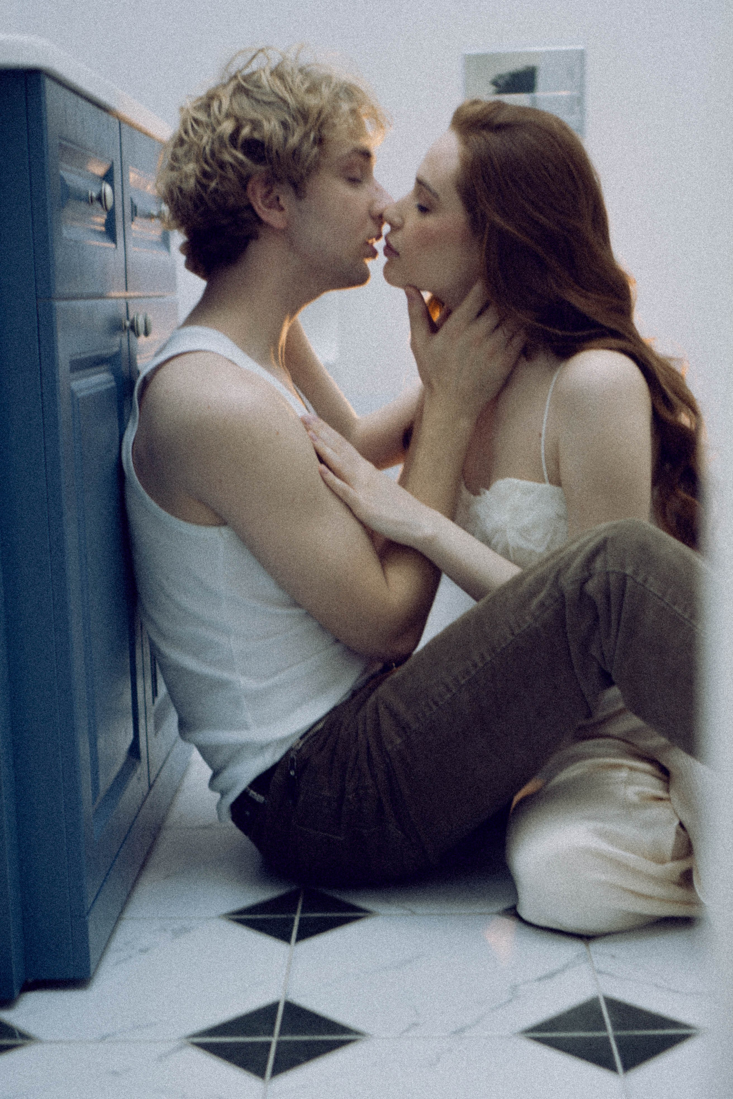 СВАДЕБНАЯ СЬЕМКА В ОТЕЛЕ. СБОРЫ ЖЕНИХА И НЕВЕСТЫ И ТАКЖЕ ТОР И ПОДГОТОВКА К ПРОГУЛКЕ. Профессиональный фотограф, Санкт-Петербург — Виктория Богомолова