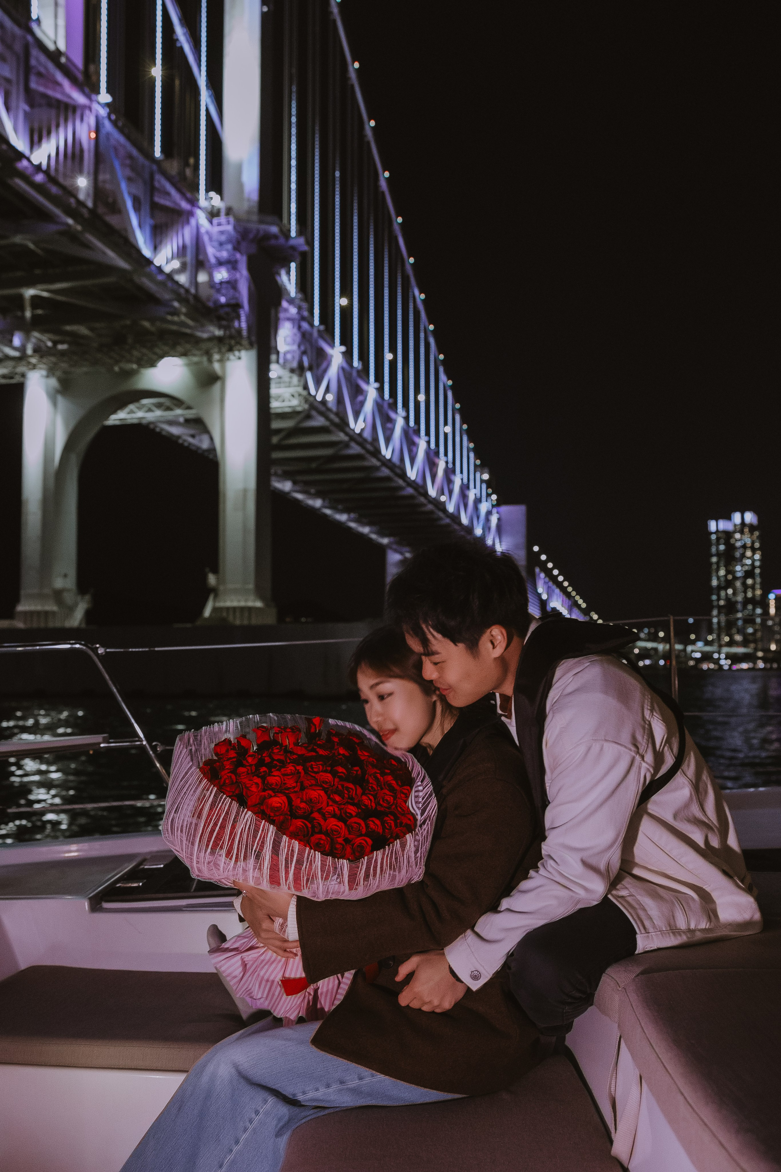 Предложение руки и сердца на яхте в Пусане 