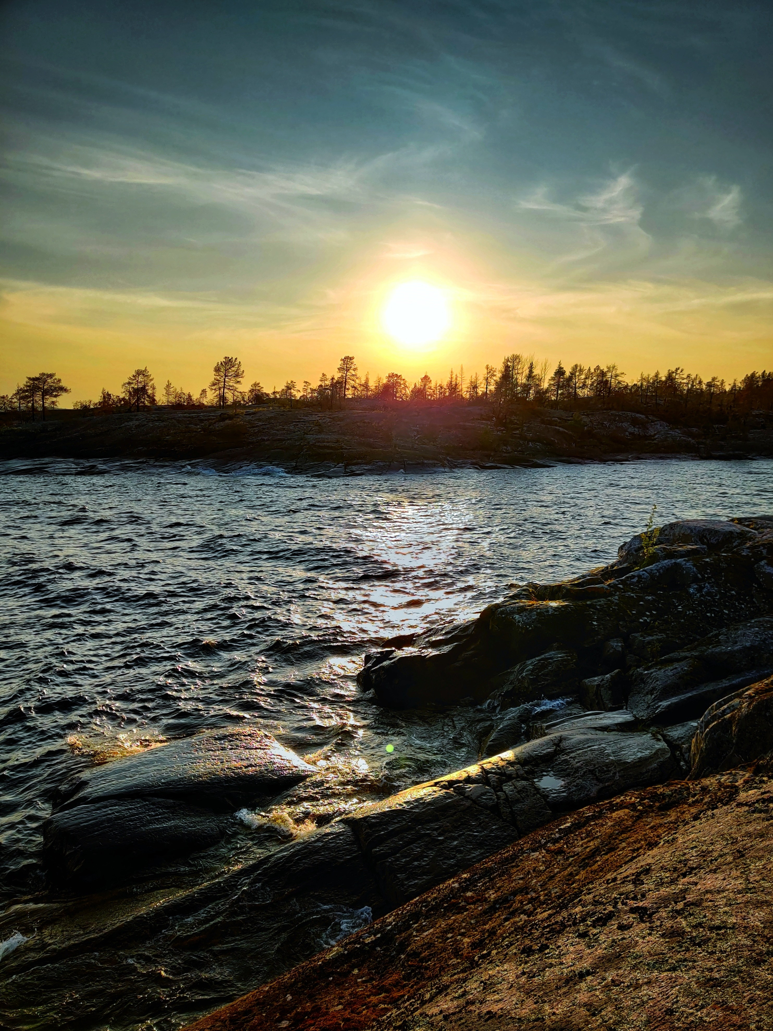 Путешествие по Карелии: Ладожские шхеры, закаты и дикая природа | Летние фото в августе