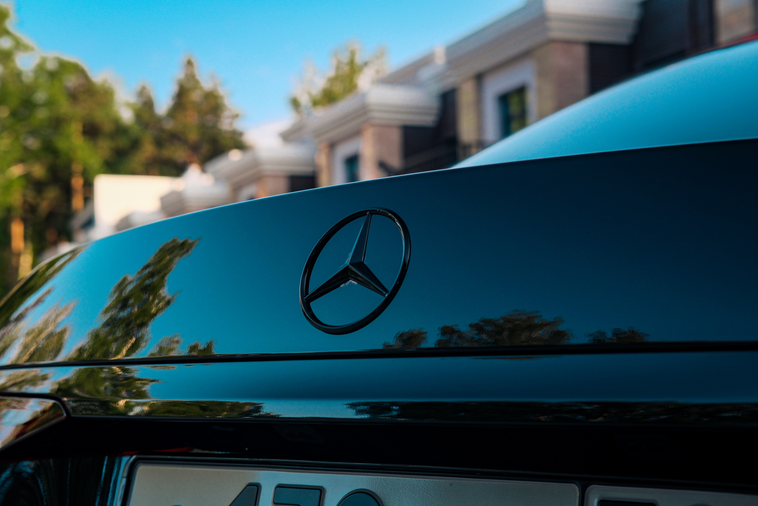 Профессиональная фотосессия Mercedes-Benz S-класс в&nbsp;Новосибирске. Автомобильный фотограф Чанчин Владимир: детальные снимки кузова, интерьера и&nbsp;динамики. Съемка автомобиля для продажи