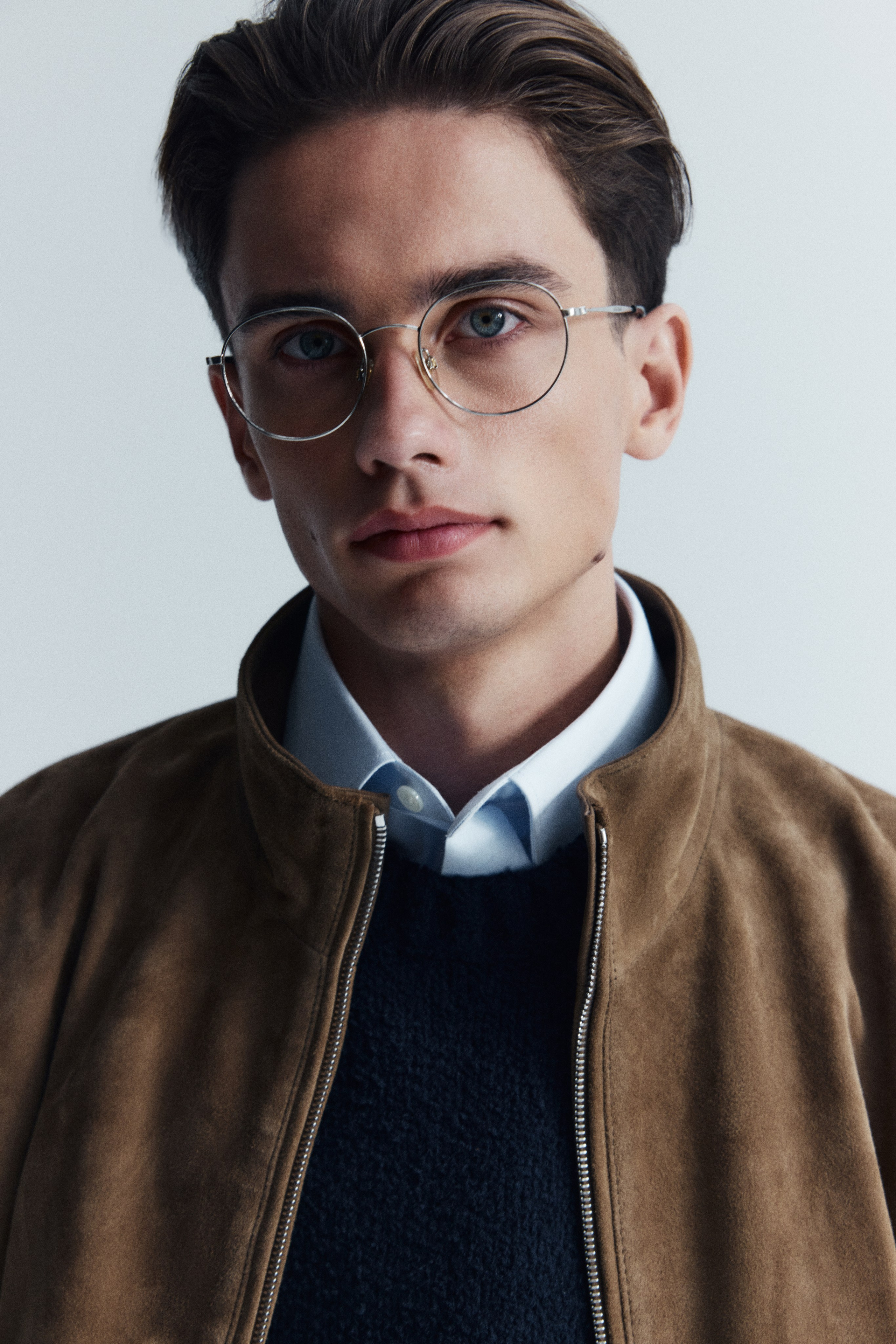 12 STOREEZ. Ретушер Polli_retouch