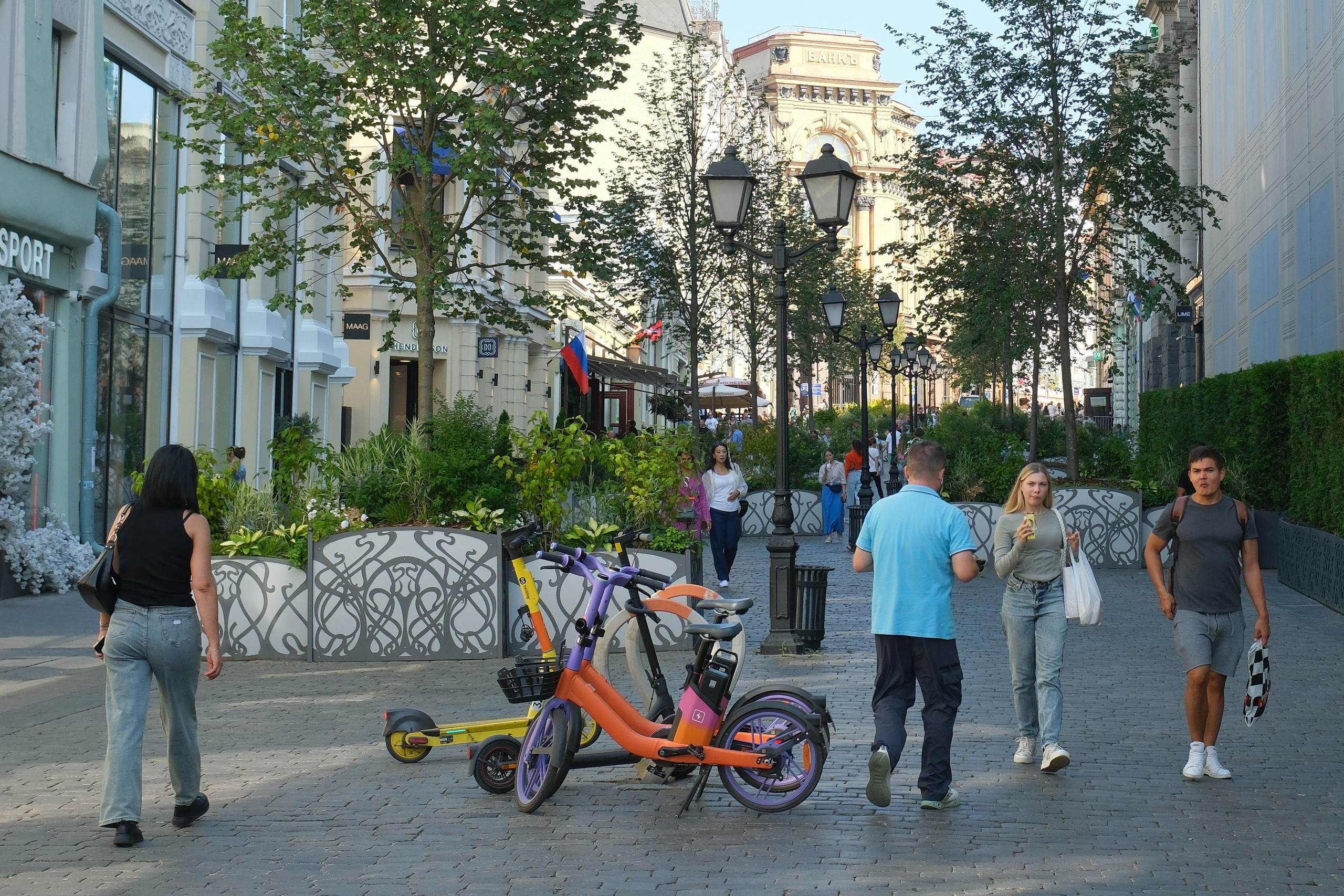 День города 2024. Улица, люди, жизнь…