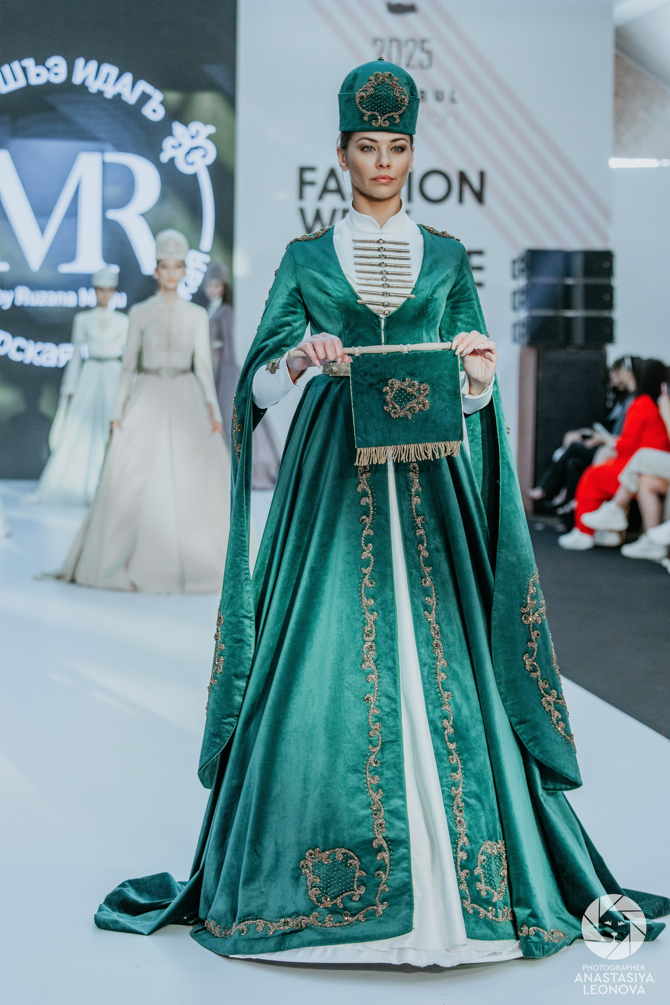 Fashion Week Türkiye [spring, 2025]. Anastasia Leonowa