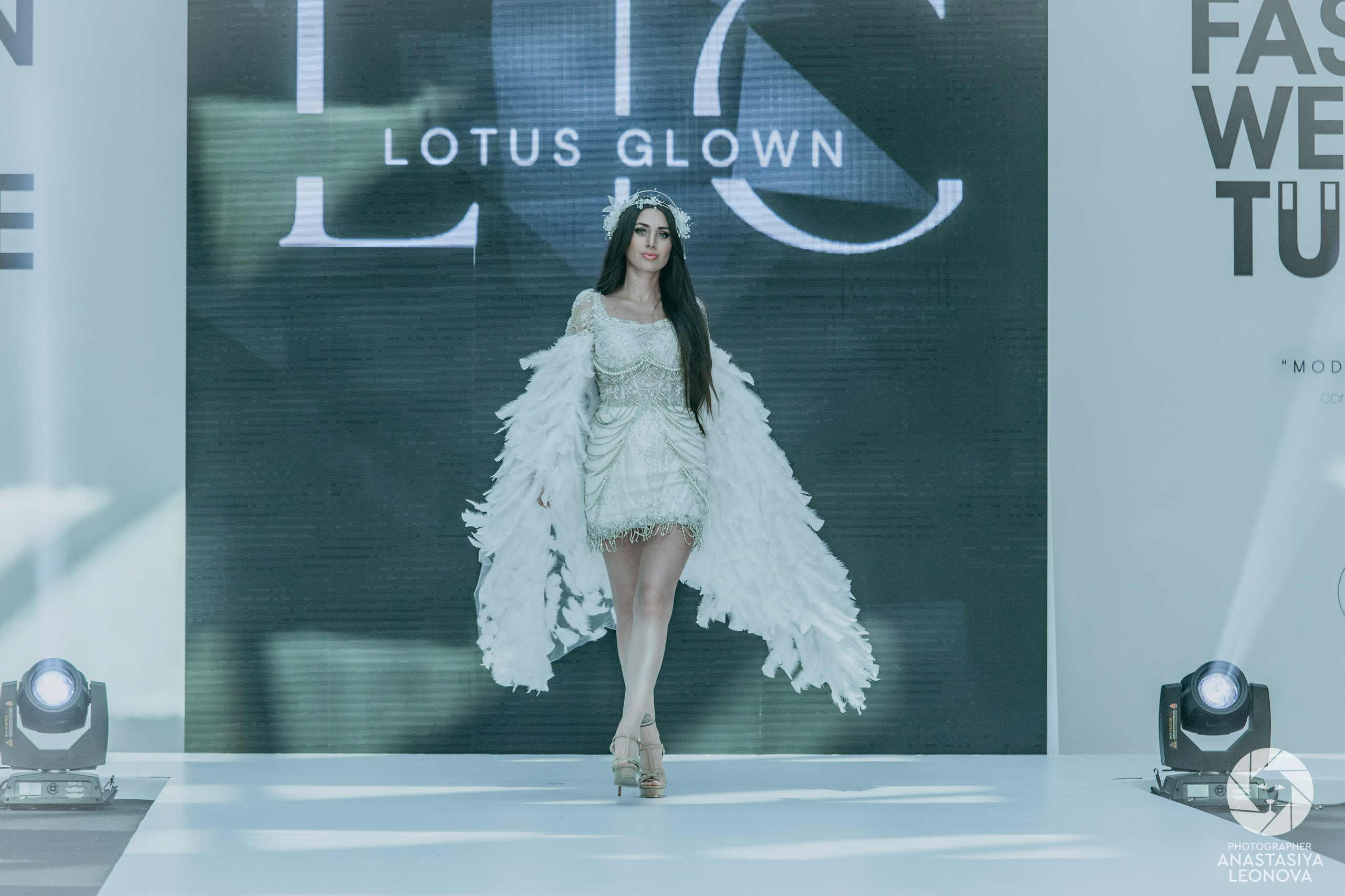 Fashion Week Türkiye [spring, 2025]. Anastasia Leonowa