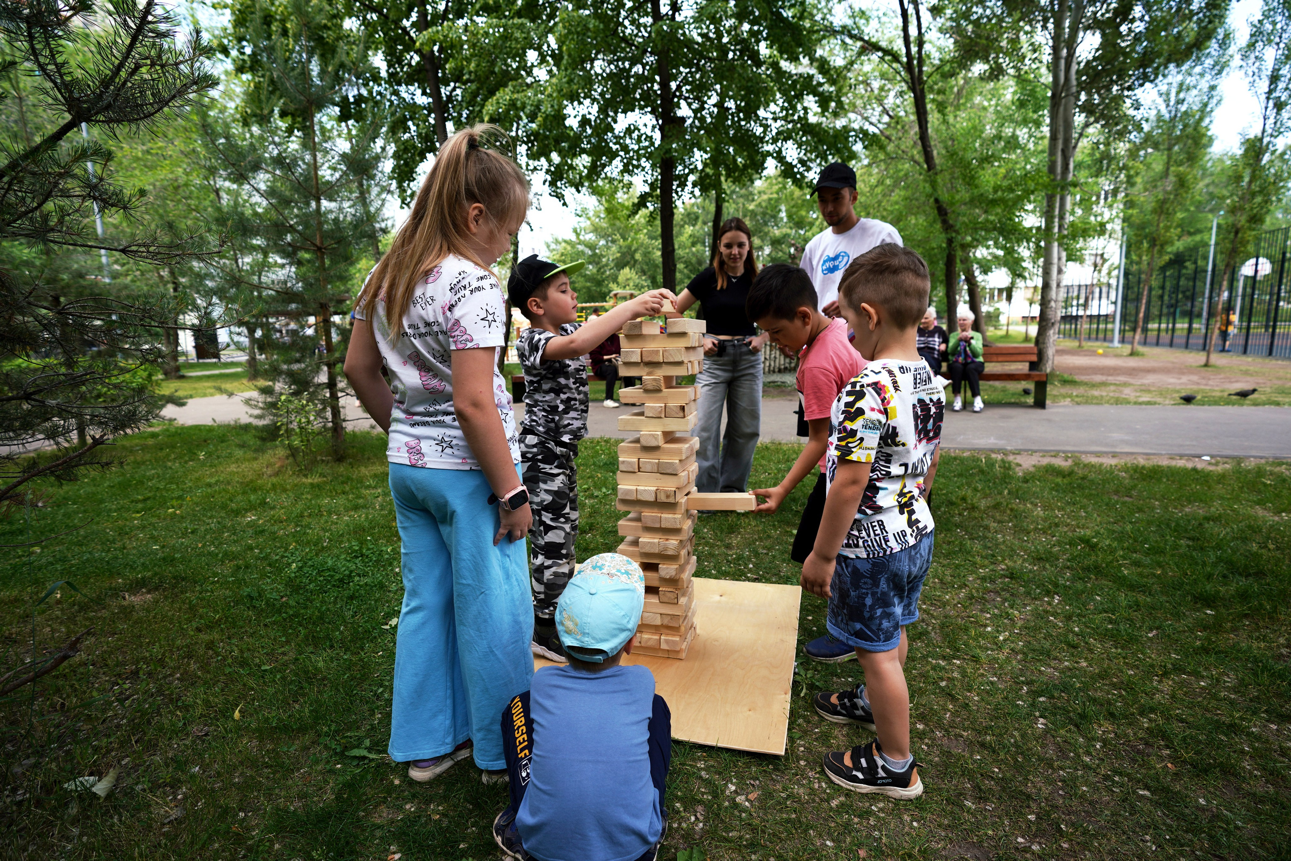 «Наш двор» ул. М.Чуйкова 25 Казань, 2025. Фотограф Казань