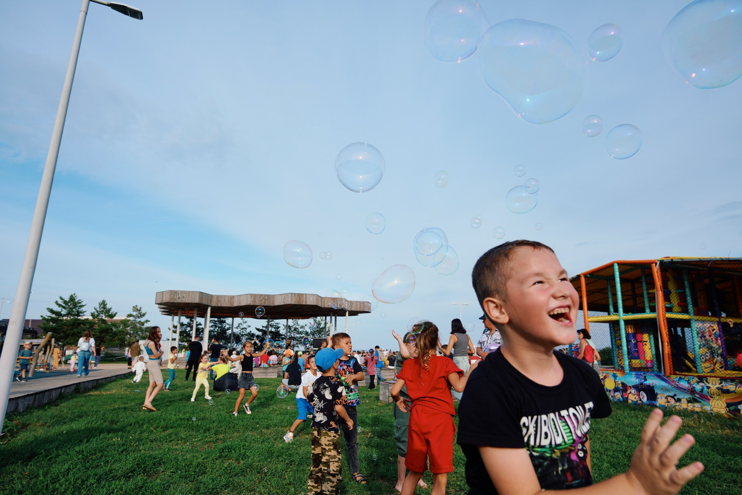 Пляжный маркет 2024, г. Лаишево. Фотограф Казань