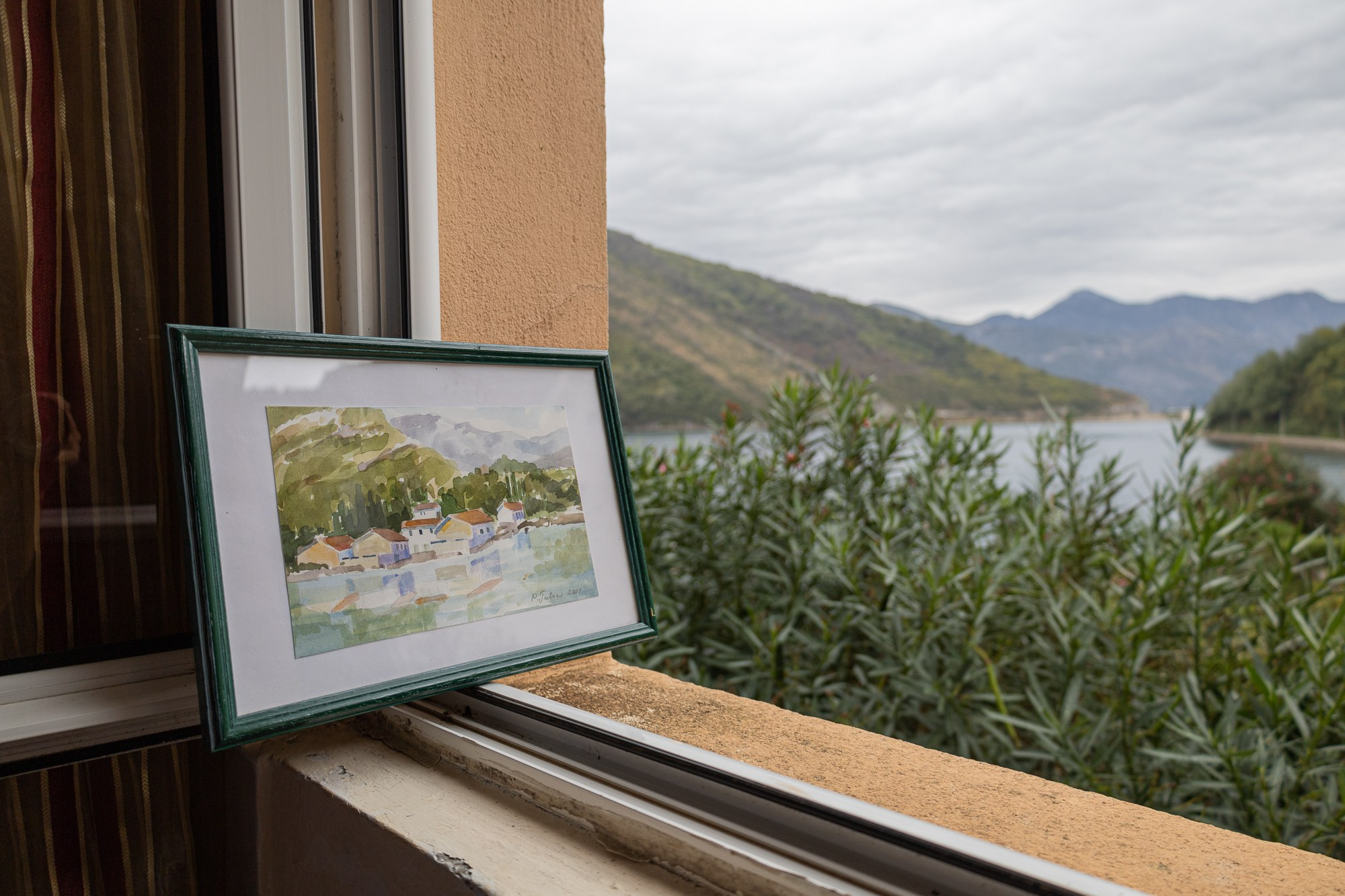 Private property. Photographer in Montenegro — professional photoshoots