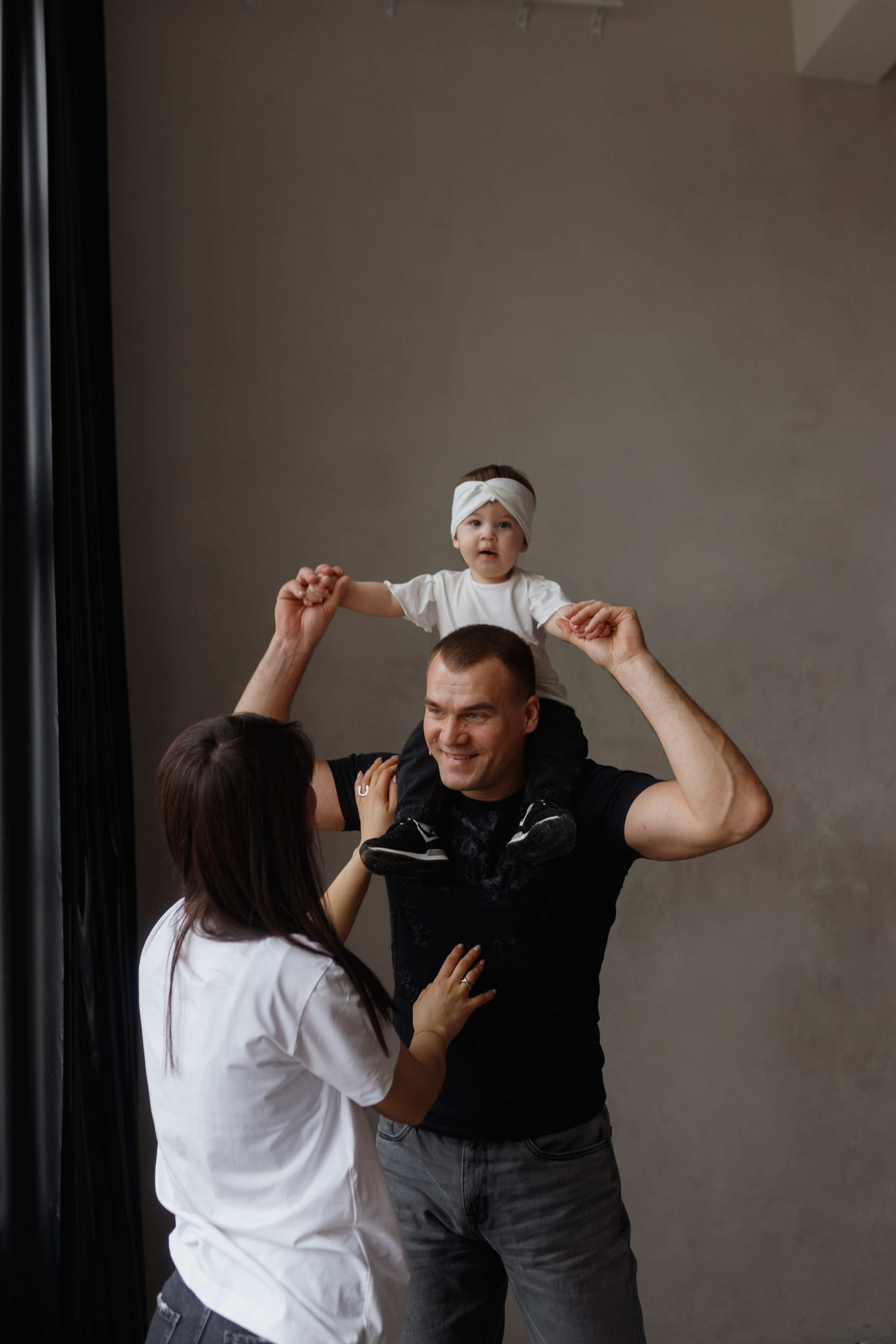 Самире годик. Семейный и женский фотограф в Краснодаре Виктория Гупало