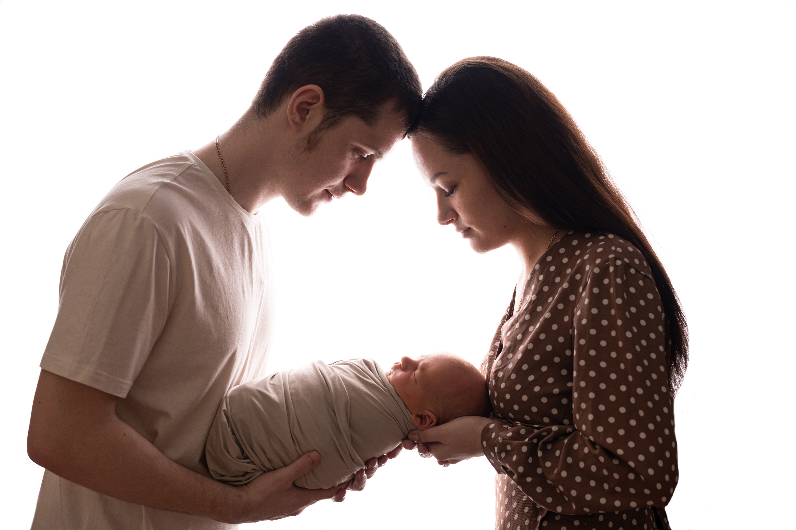 семейная фотосессия с новорожденным