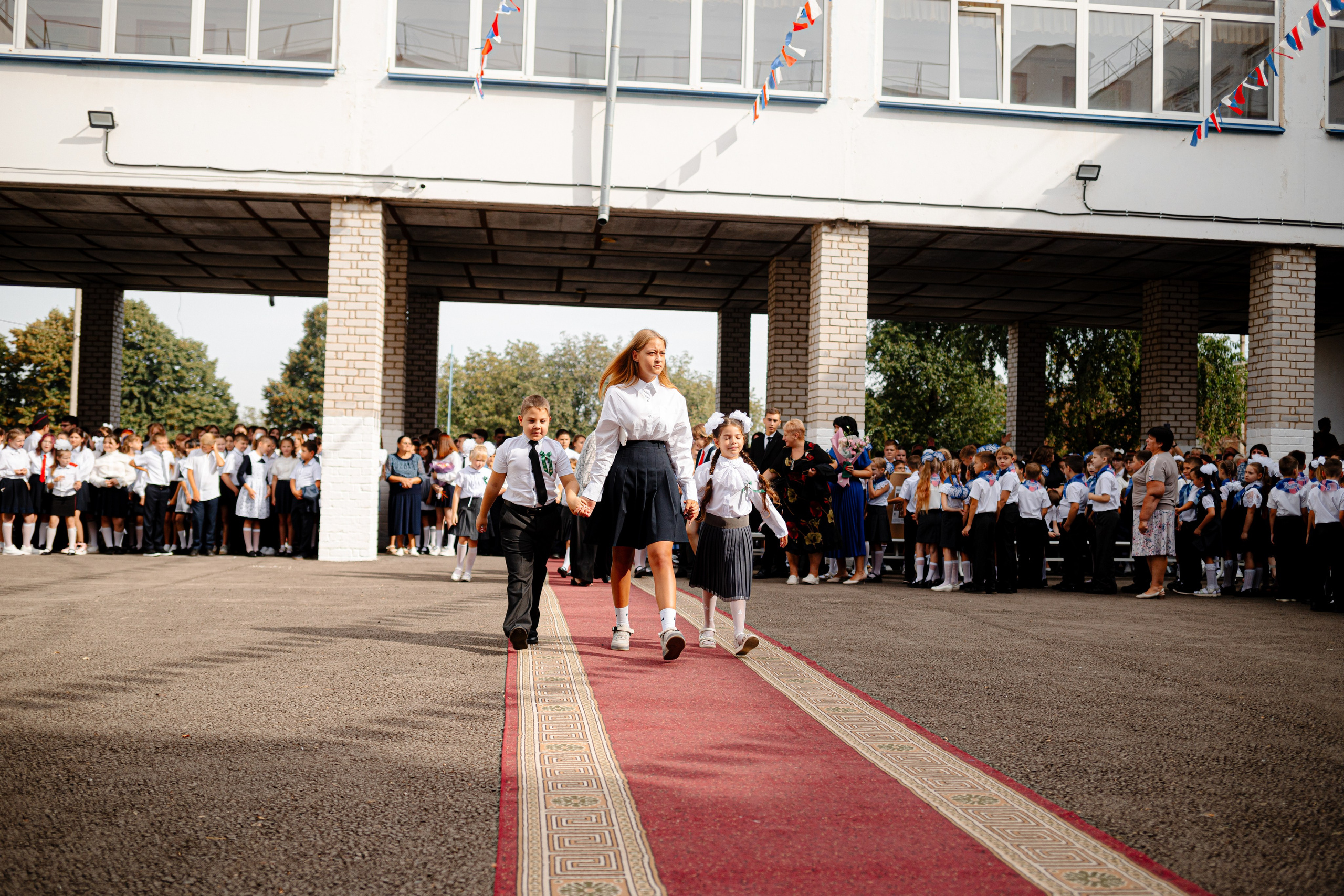Школьный фотограф кропоткин. Свадебный фотограф Кропоткин Краснодар