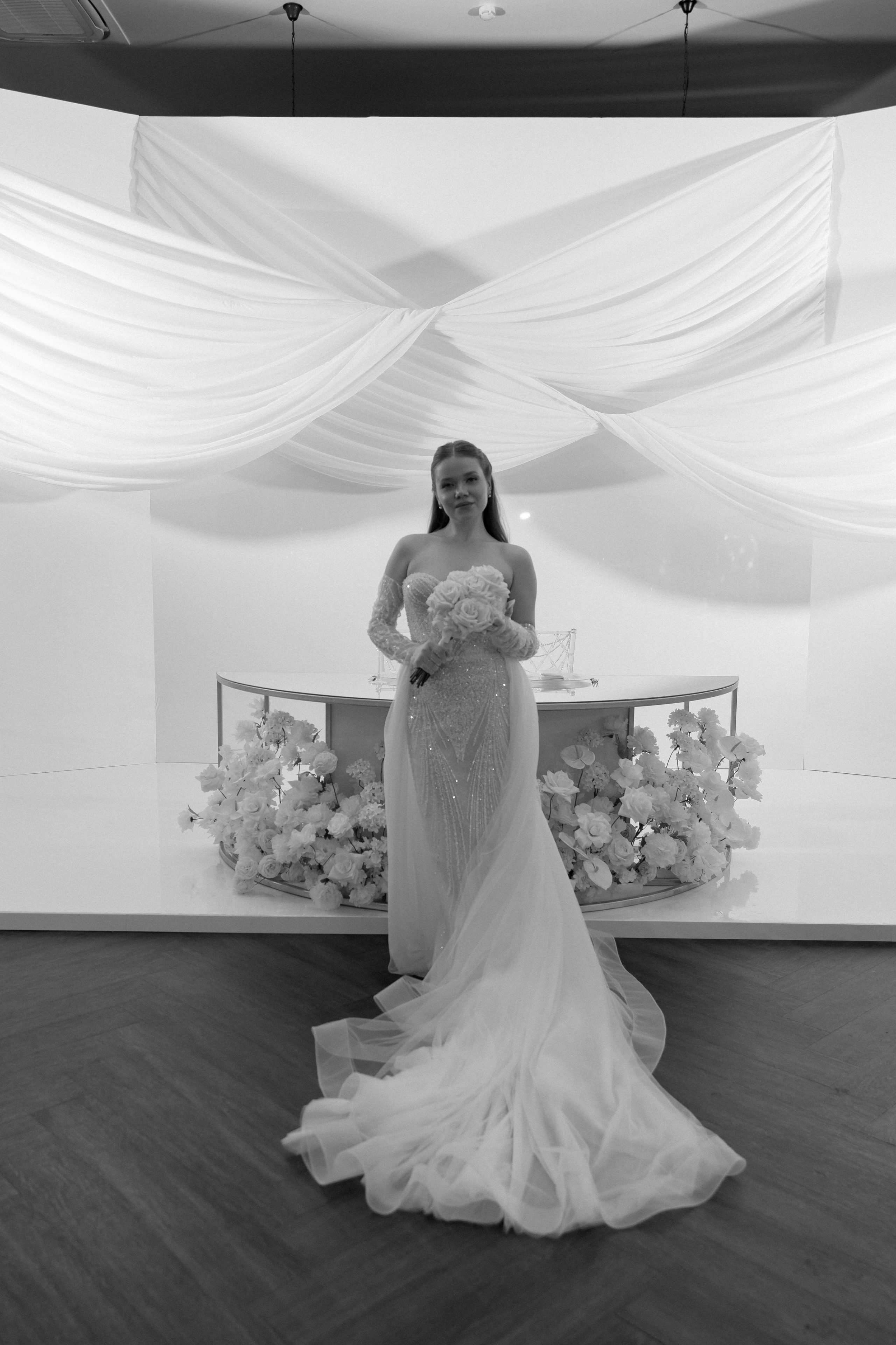 СВАДЕБНАЯ СЬЕМКА СБОРОВ В ОТЕЛЕ И ВЫЕЗД НА ЦЕРЕМОНИЮ (СНЯТО В СИБИРЕ В НИЖНЕВАРТОВСКЕ). Профессиональный фотограф, Санкт-Петербург — Виктория Богомолова