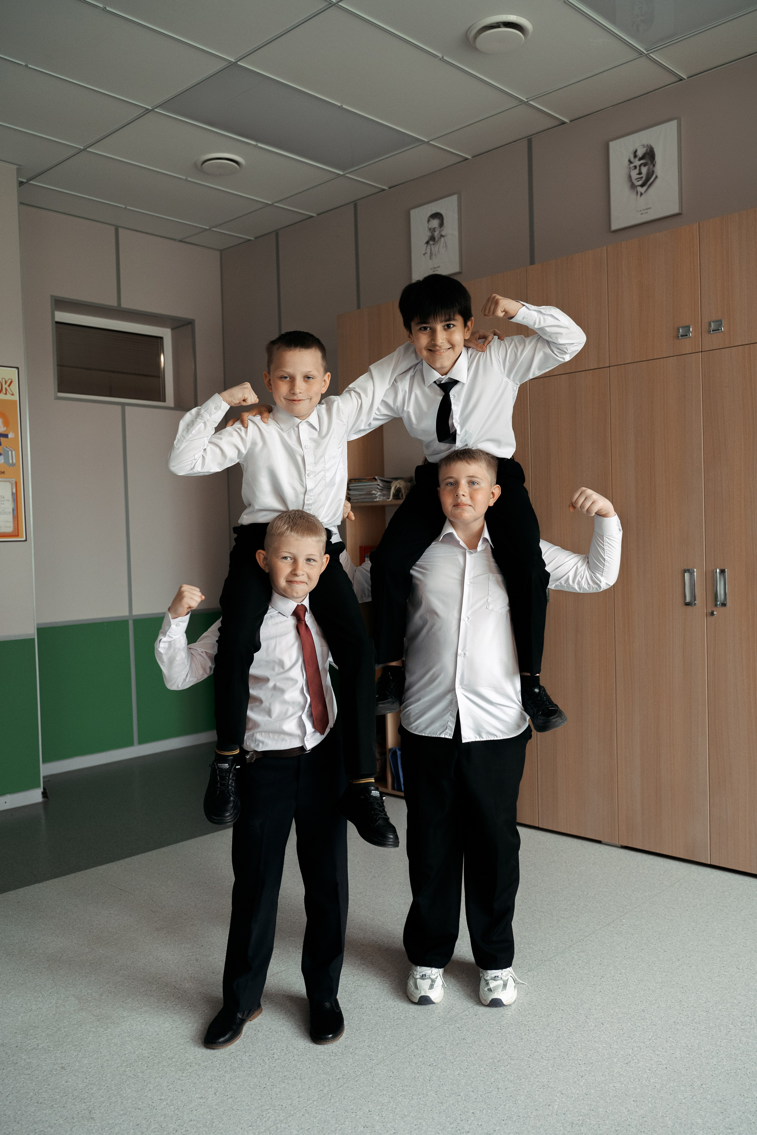 НАЧАЛЬНАЯ ШКОЛА. МАРГАРИТА КУДРЯШОВА СВАДЕБНЫЙ И СЕМЕЙНЫЙ ФОТОГРАФ ТВЕРЬ МОСКВА