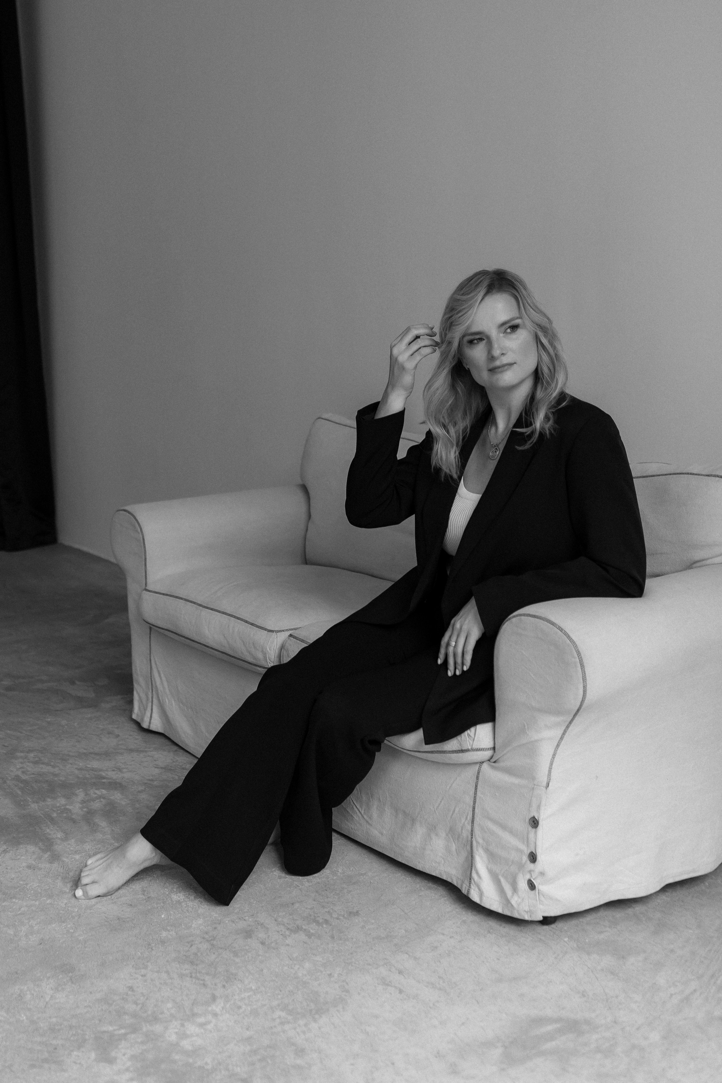 Евгения. Лучшее время — наедине с собой. Эстетичная фото- и видеосъёмка Ирина Арсентьева. Челябинск и весь мир