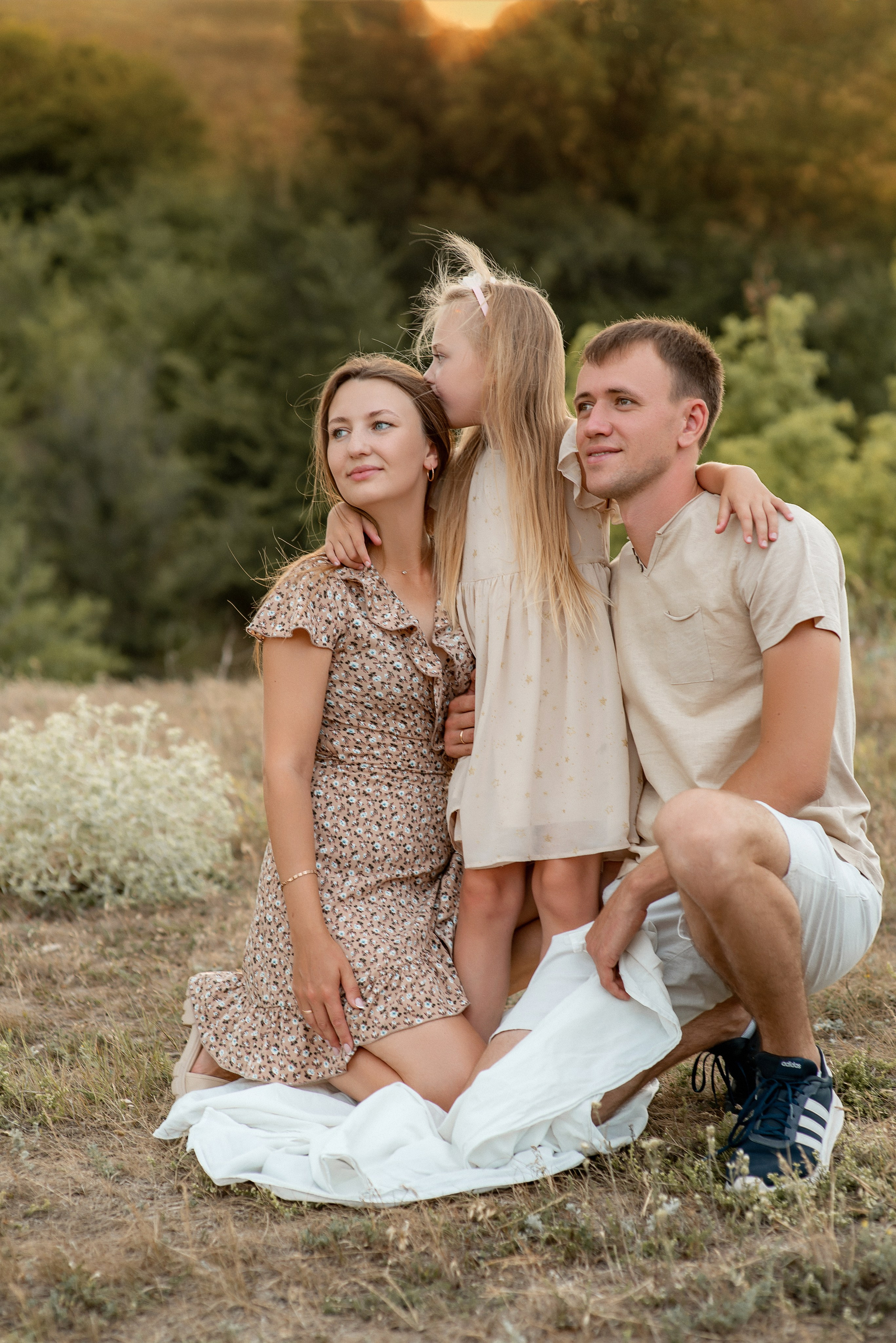 Семейная съемка на поляне 07.2024. Семейный и детский фотограф Наталья Горда