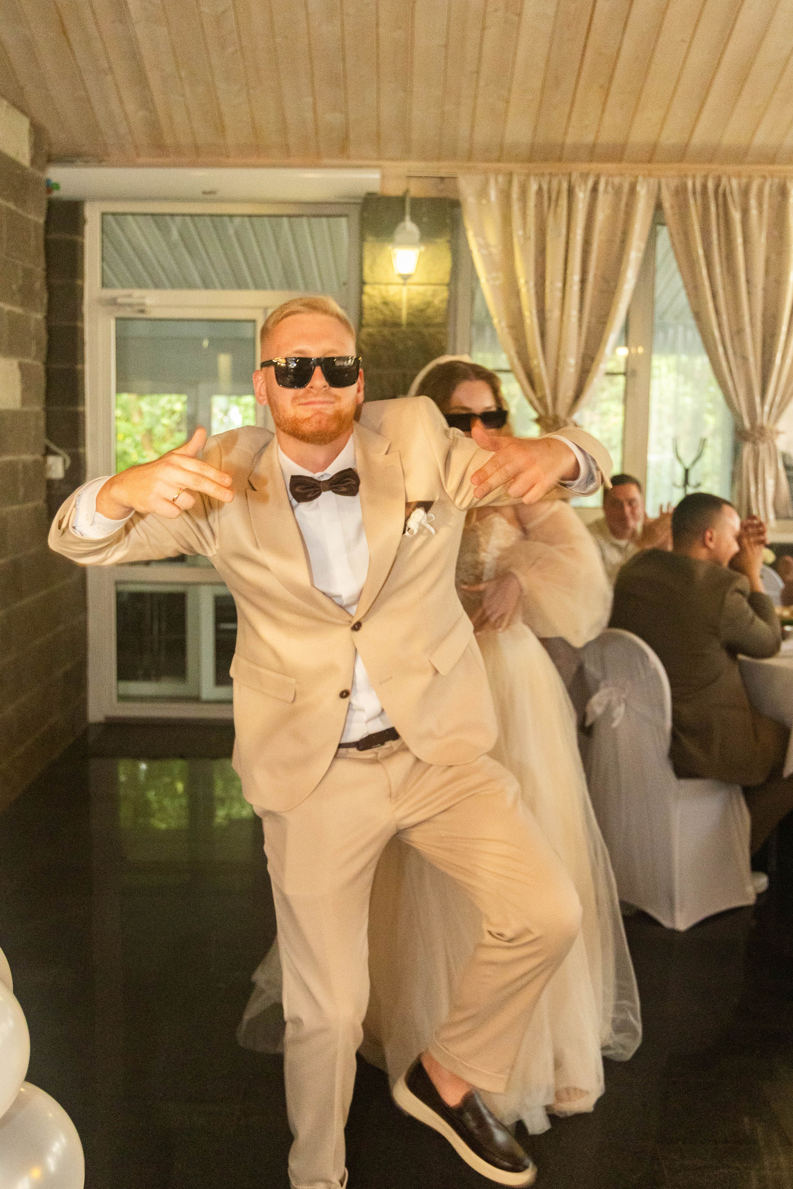 Свадебная фотосессия свадебный фотограф Татьяна Марсуверских свадебная фотопрогулка Москва Жуковский. Фотограф для маркетплейсов, фотоуслуги в Жуковском Татьяна Марсуверских