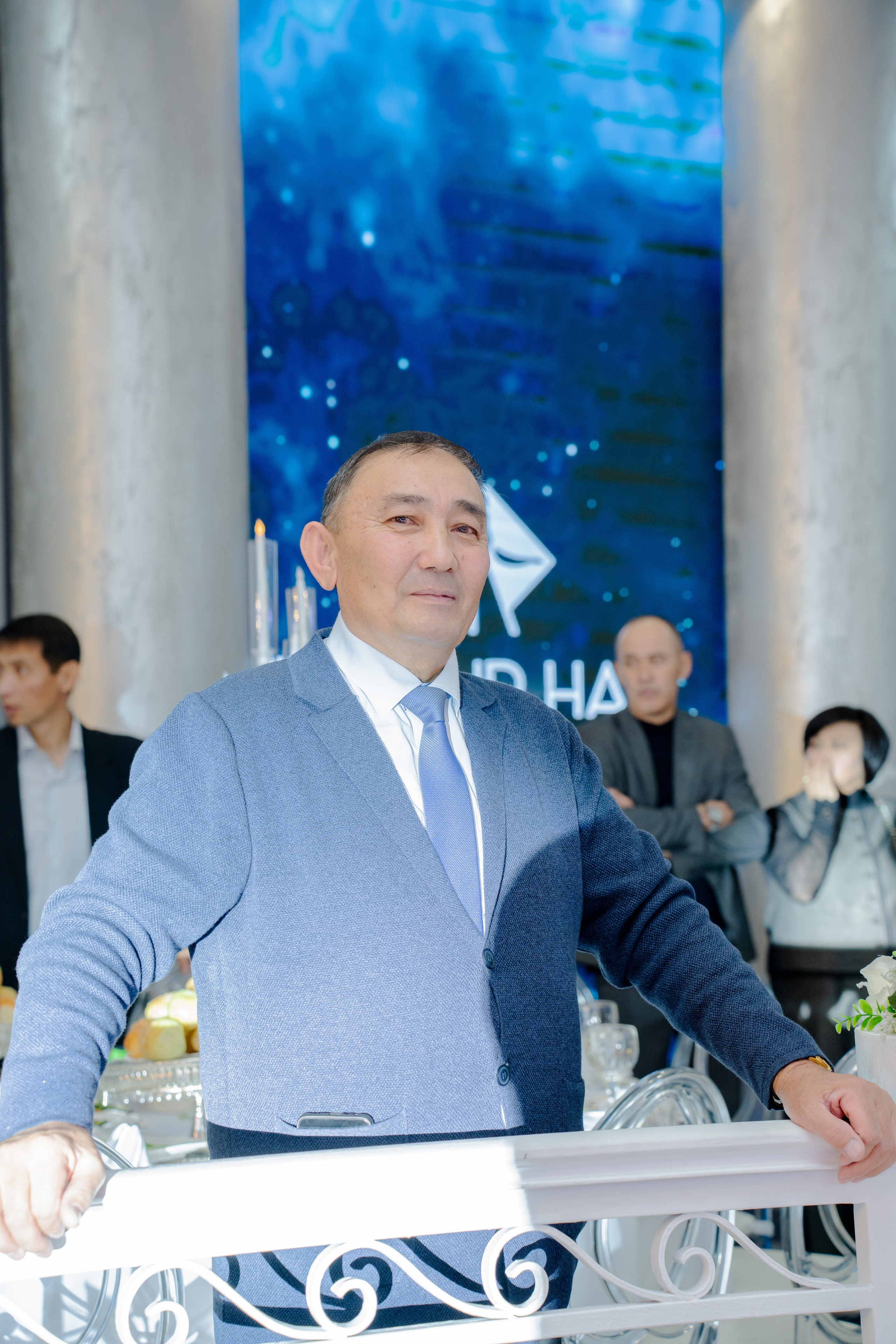 KAMILLA QYZ UZATU. Nomad media