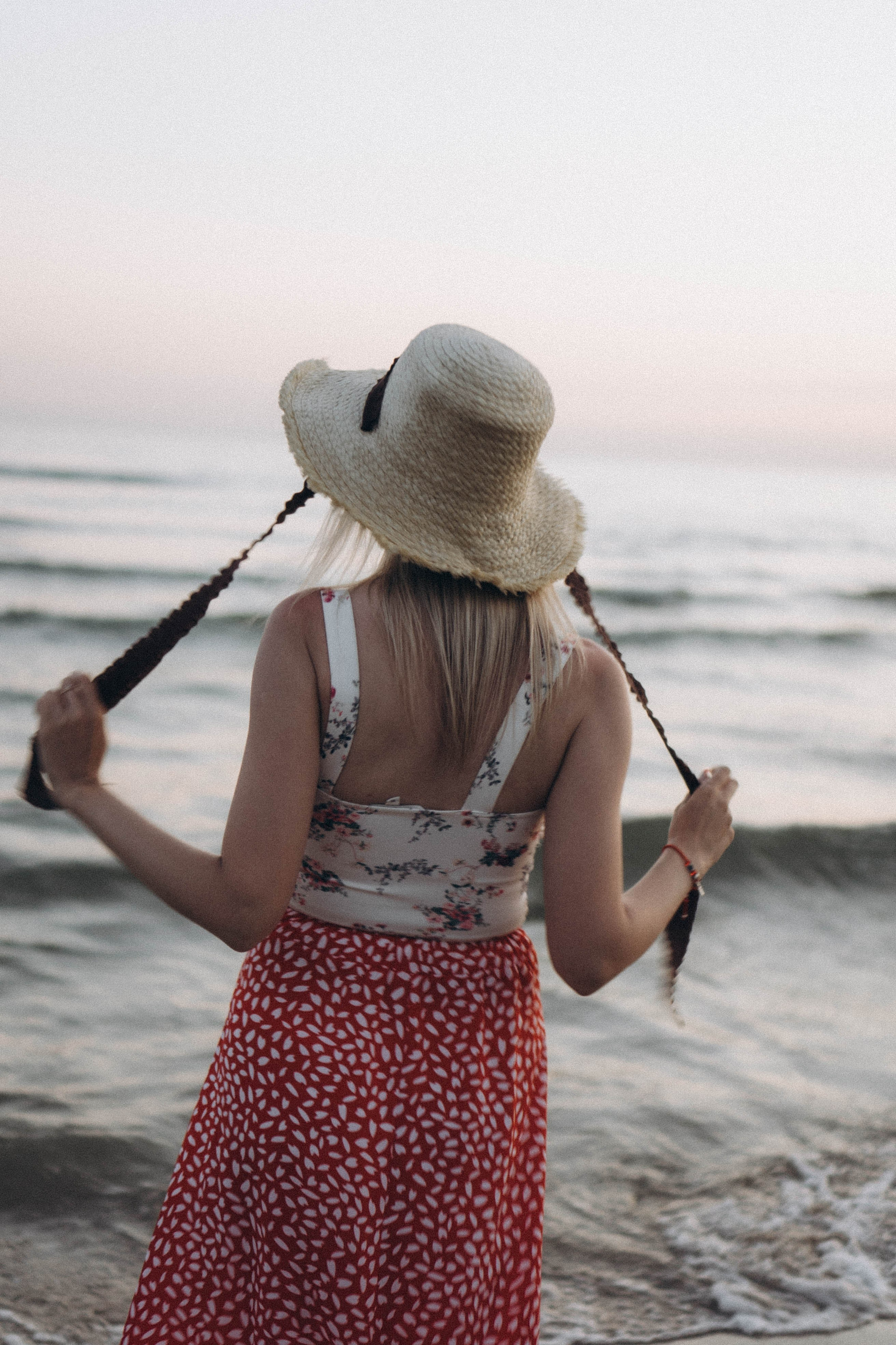 Июльский вечер на берегу черного моря. Профессиональный фотограф, Санкт-Петербург — Виктория Богомолова