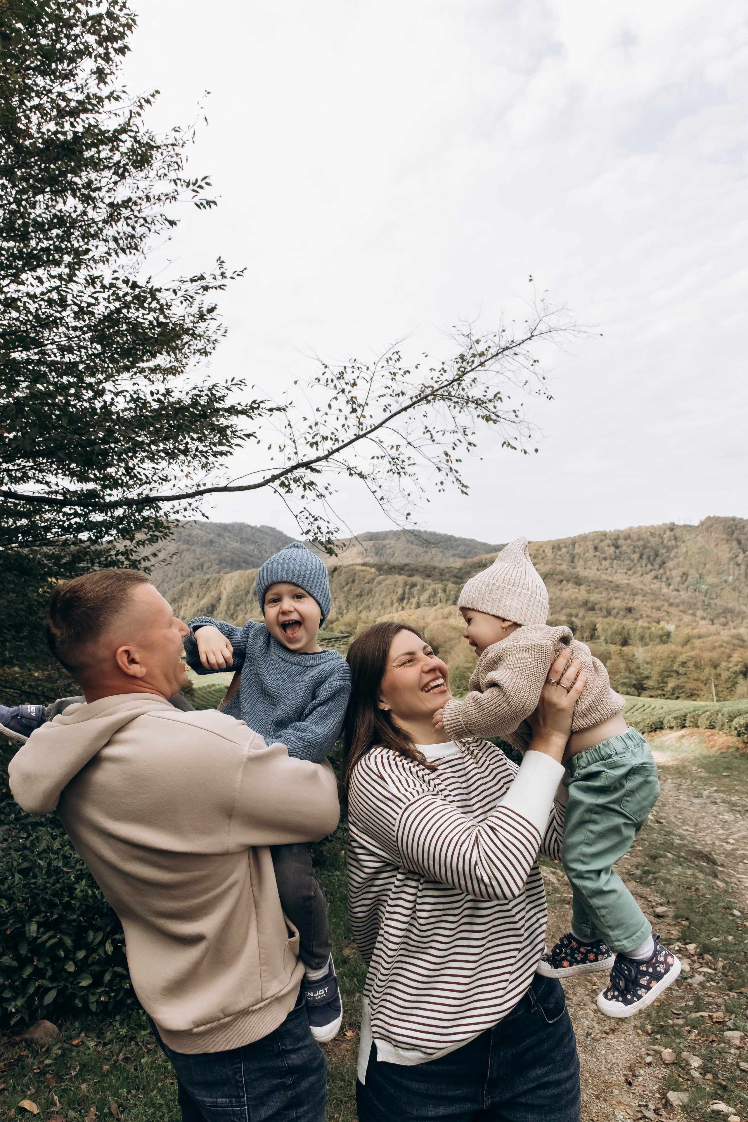 Вася, Яна, Саша, София. Семейный фотограф в Сочи Анна Мальцева