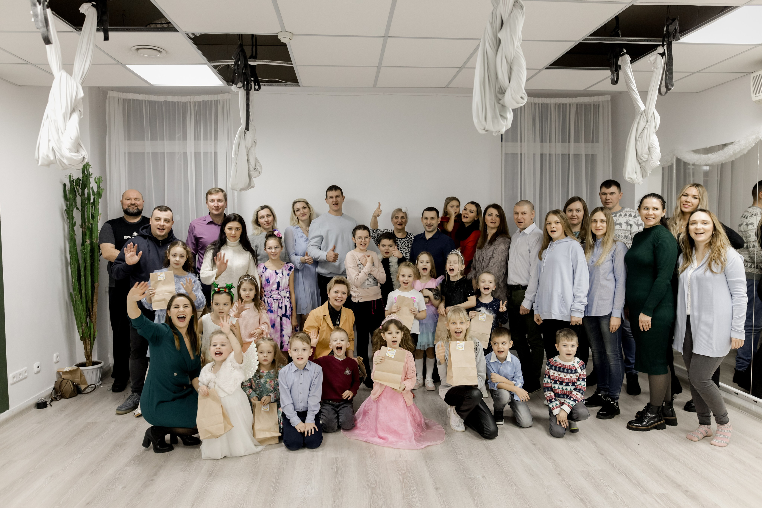 Празднование Нового года в модельной школе. Свадебный фотограф Беларусь Ольга Козыренко