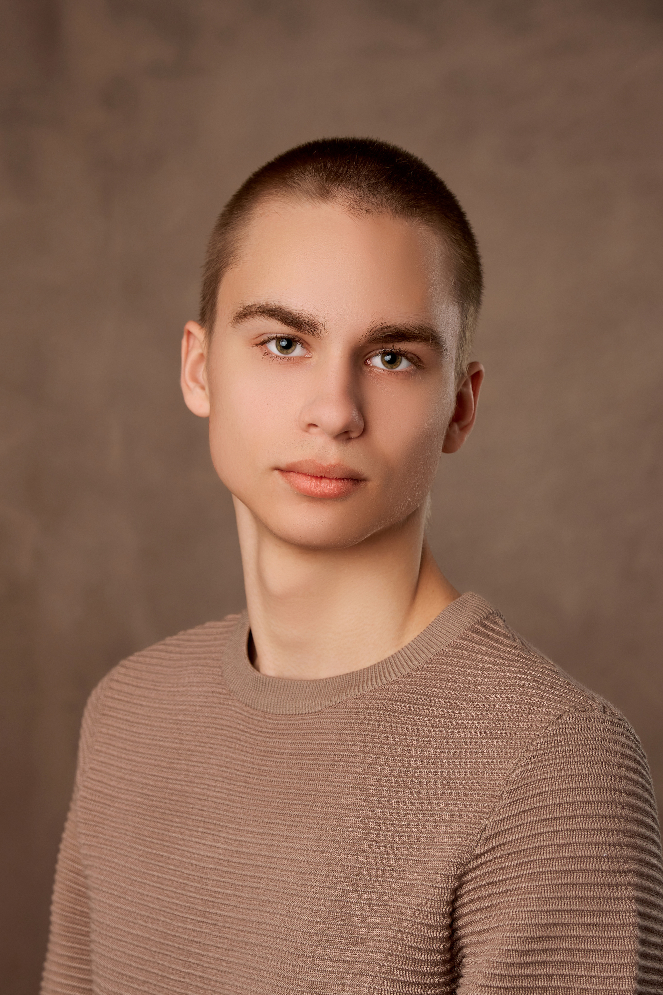 Студийная съемка 11 класс. Фотограф Таганрог Анна Трайжон