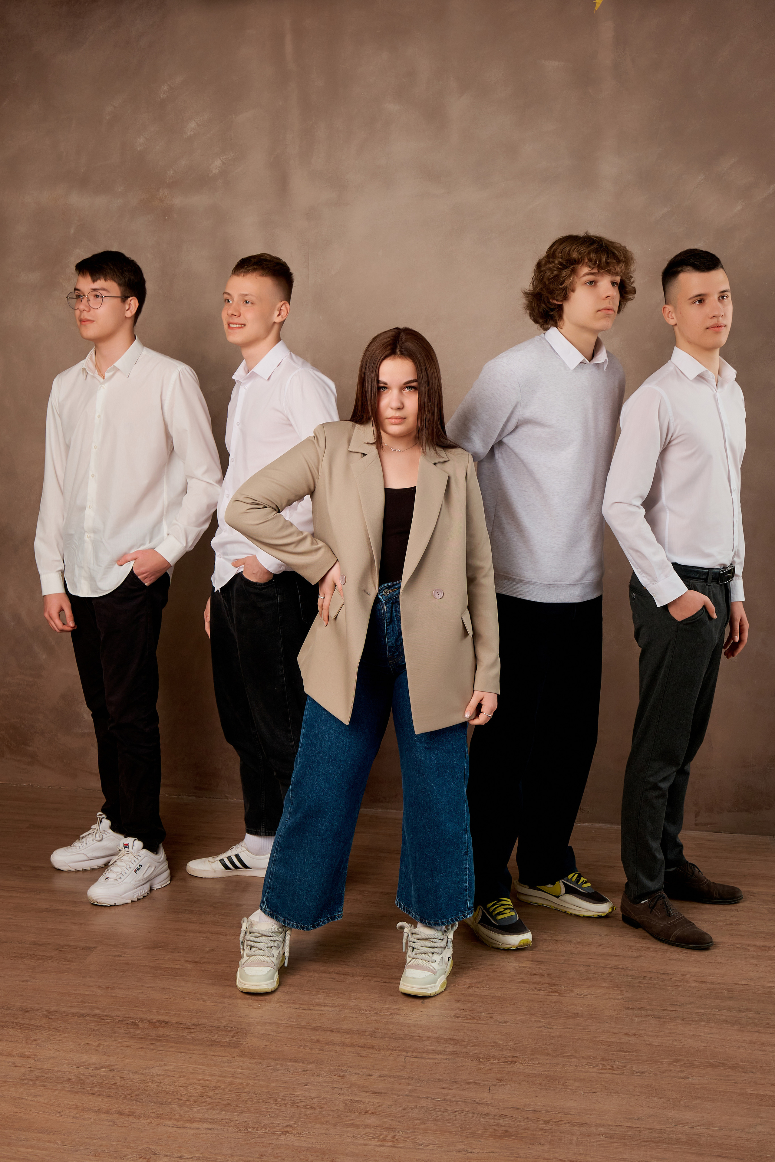 Студийная съемка 11 класс. Фотограф Таганрог Анна Трайжон