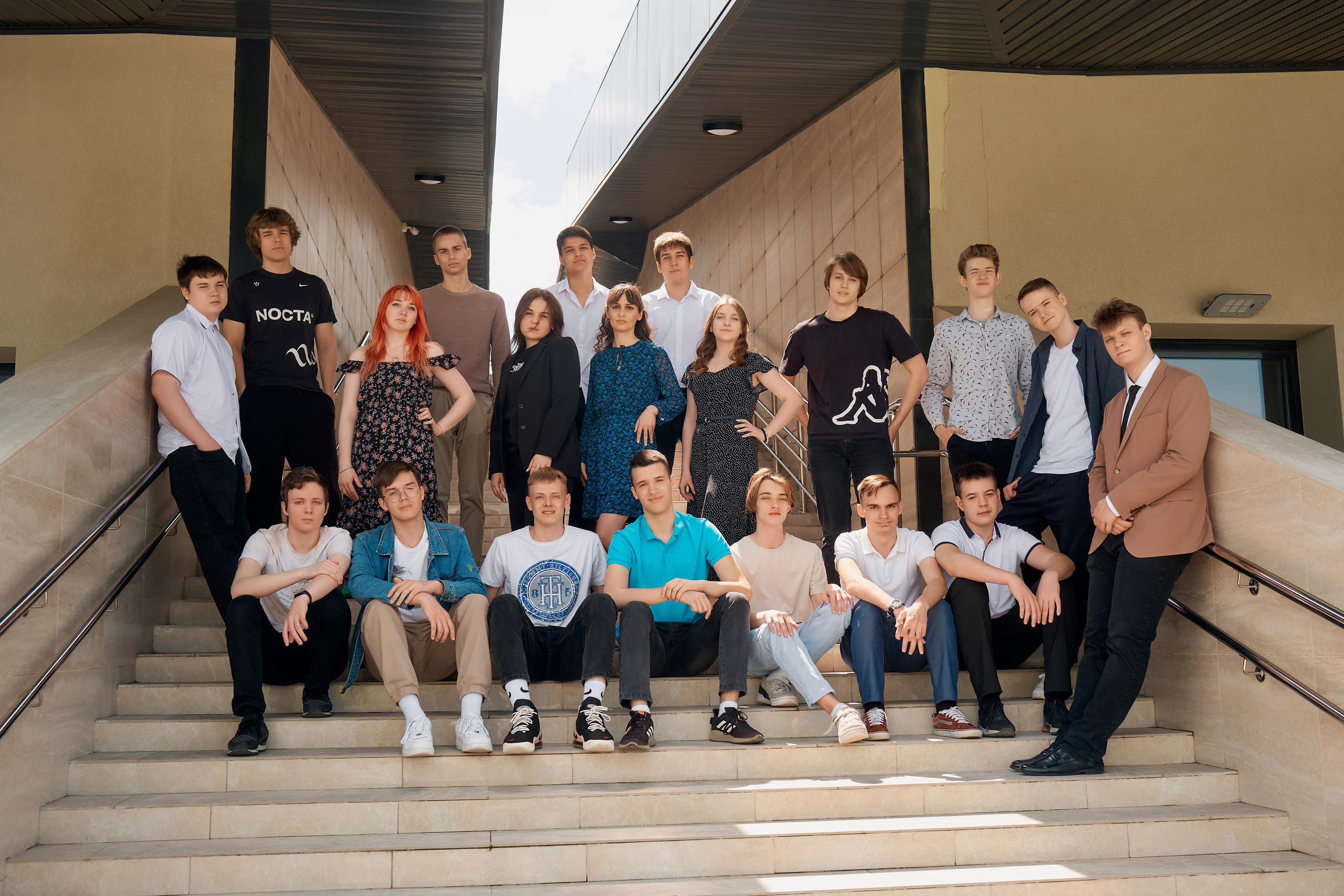 11 класс. Съемка в парке «Самбек». Фотограф Таганрог Анна Трайжон