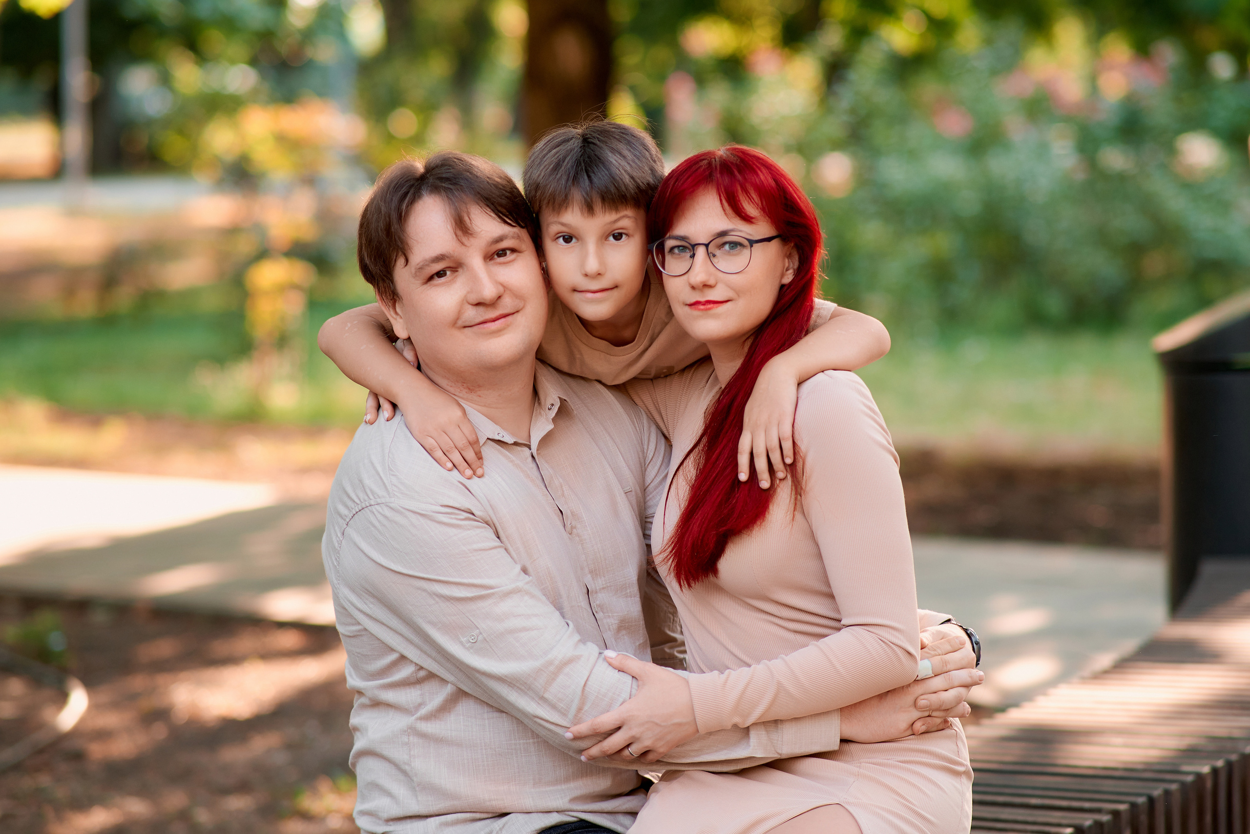 Семейная фотосессия в парке и у моря. Фотограф Таганрог Анна Трайжон