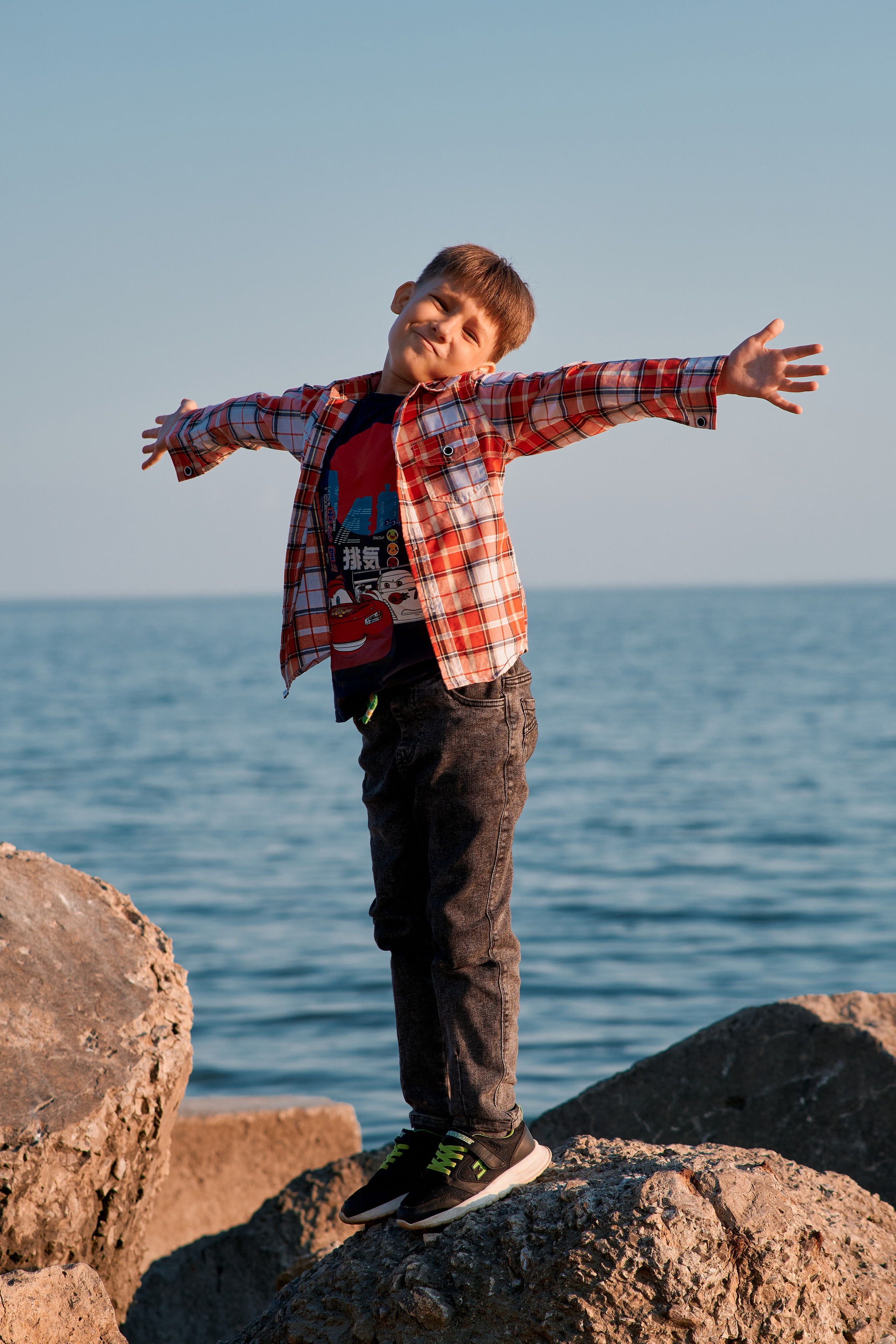 Семейная фотосессия в парке и у моря. Фотограф Таганрог Анна Трайжон