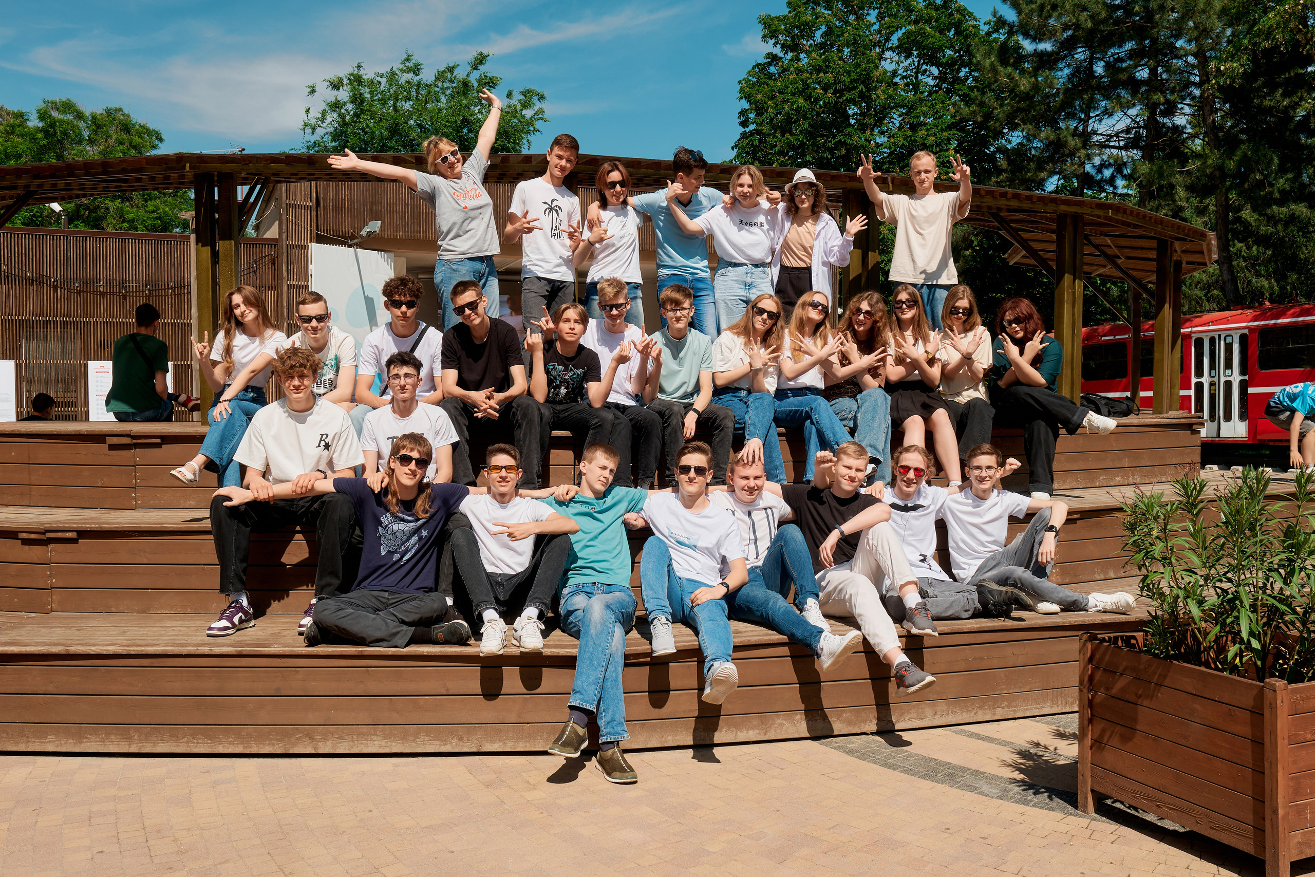 9 класс. Парк им. Горького. Весенняя съемка. Фотограф Таганрог Анна Трайжон