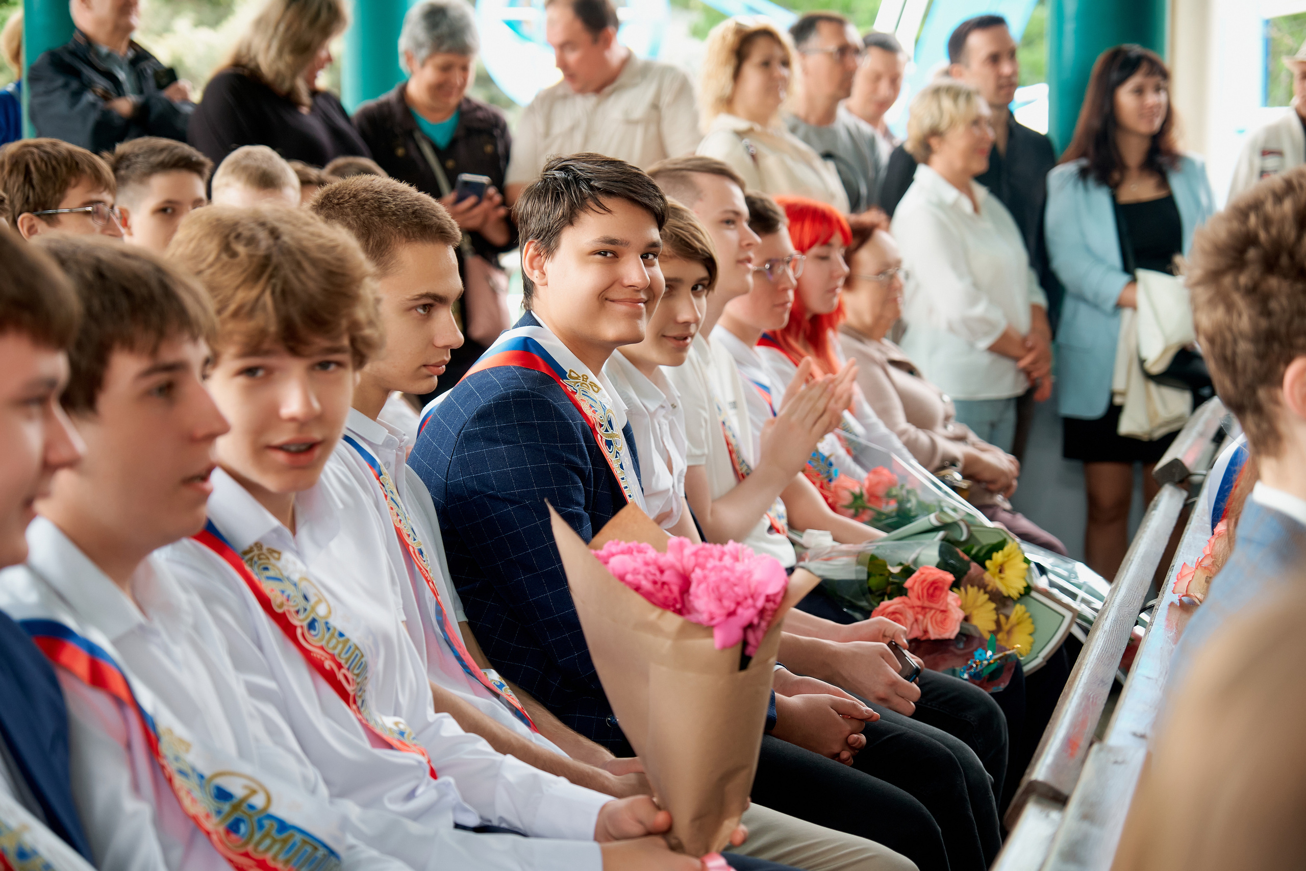 Последний звонок 11 класс. ТМОЛ. Фотограф Таганрог Анна Трайжон