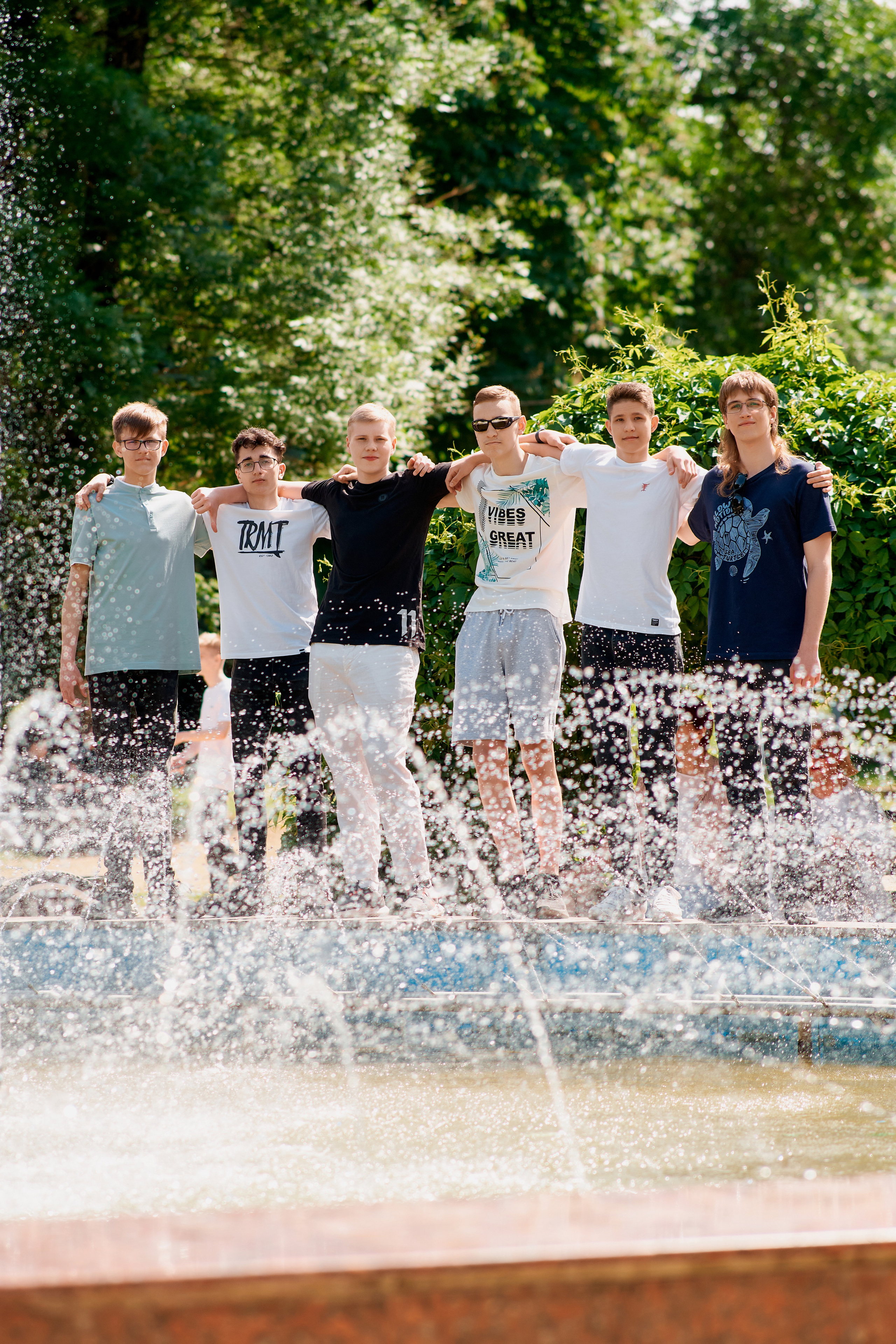 9 класс. Парк им. Горького. Весенняя съемка. Фотограф Таганрог Анна Трайжон