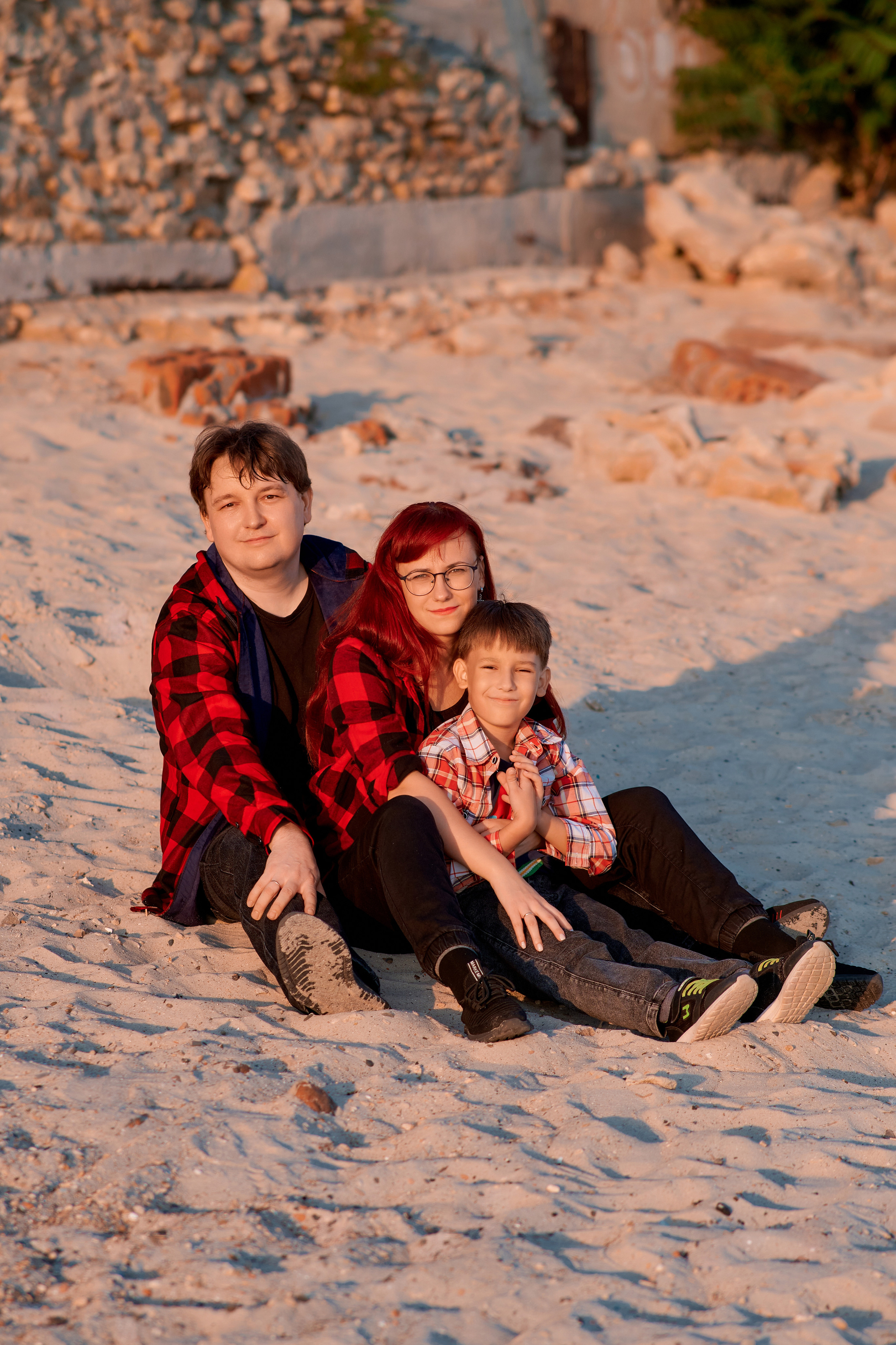 Семейная фотосессия в парке и у моря. Фотограф Таганрог Анна Трайжон